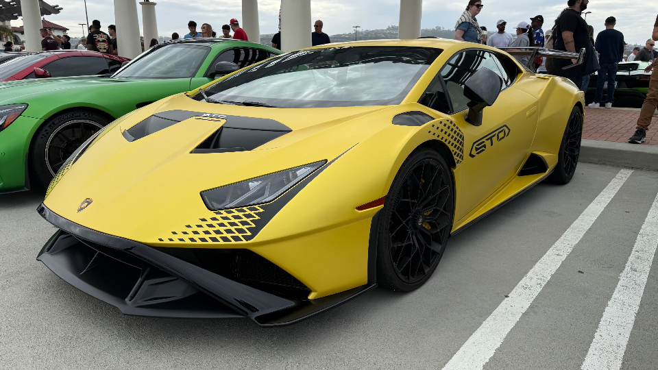 2024 Lamborghini Huracan — Lineage Image 1