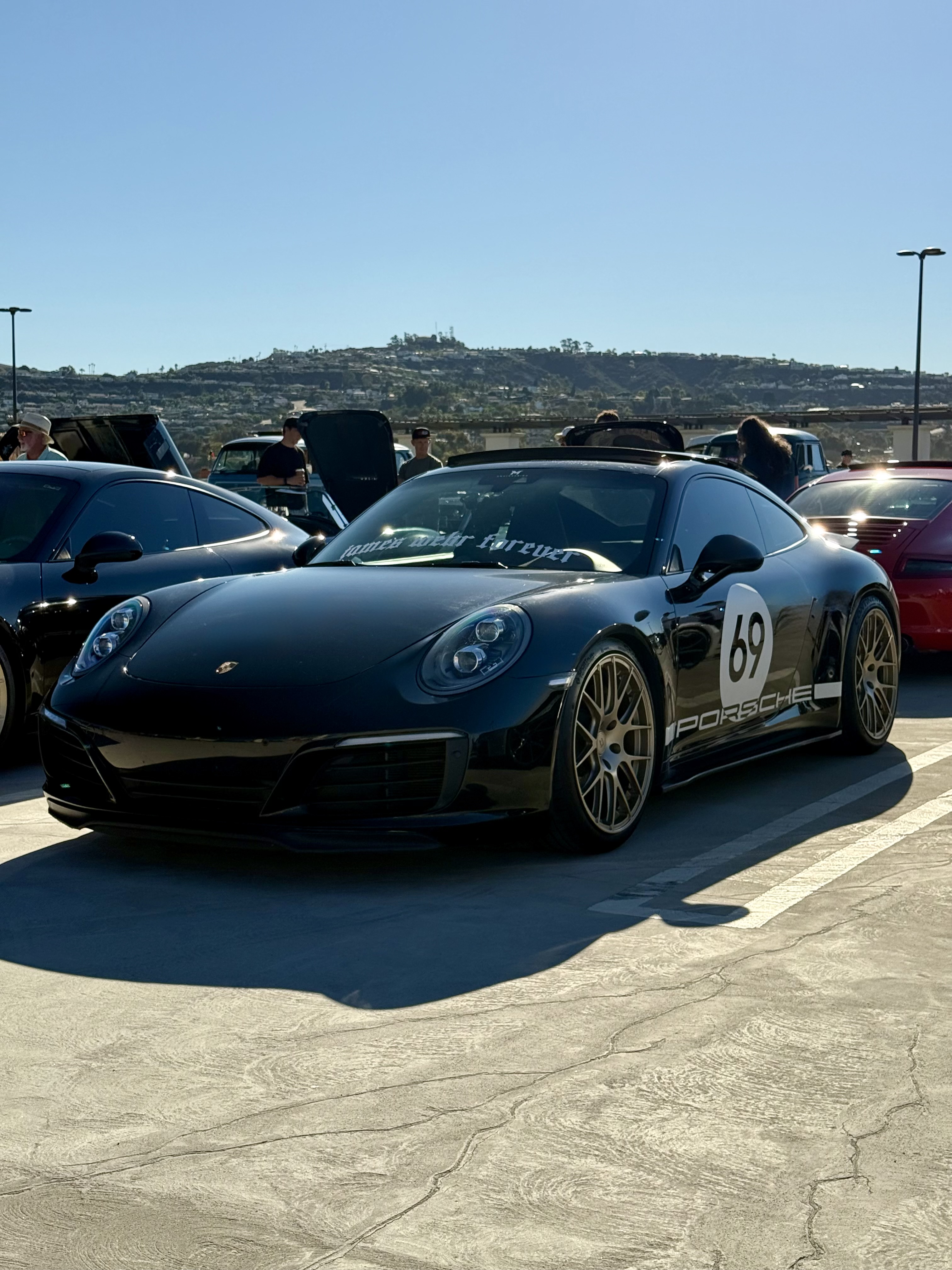 2018 Porsche 911 — Lineage Image 1