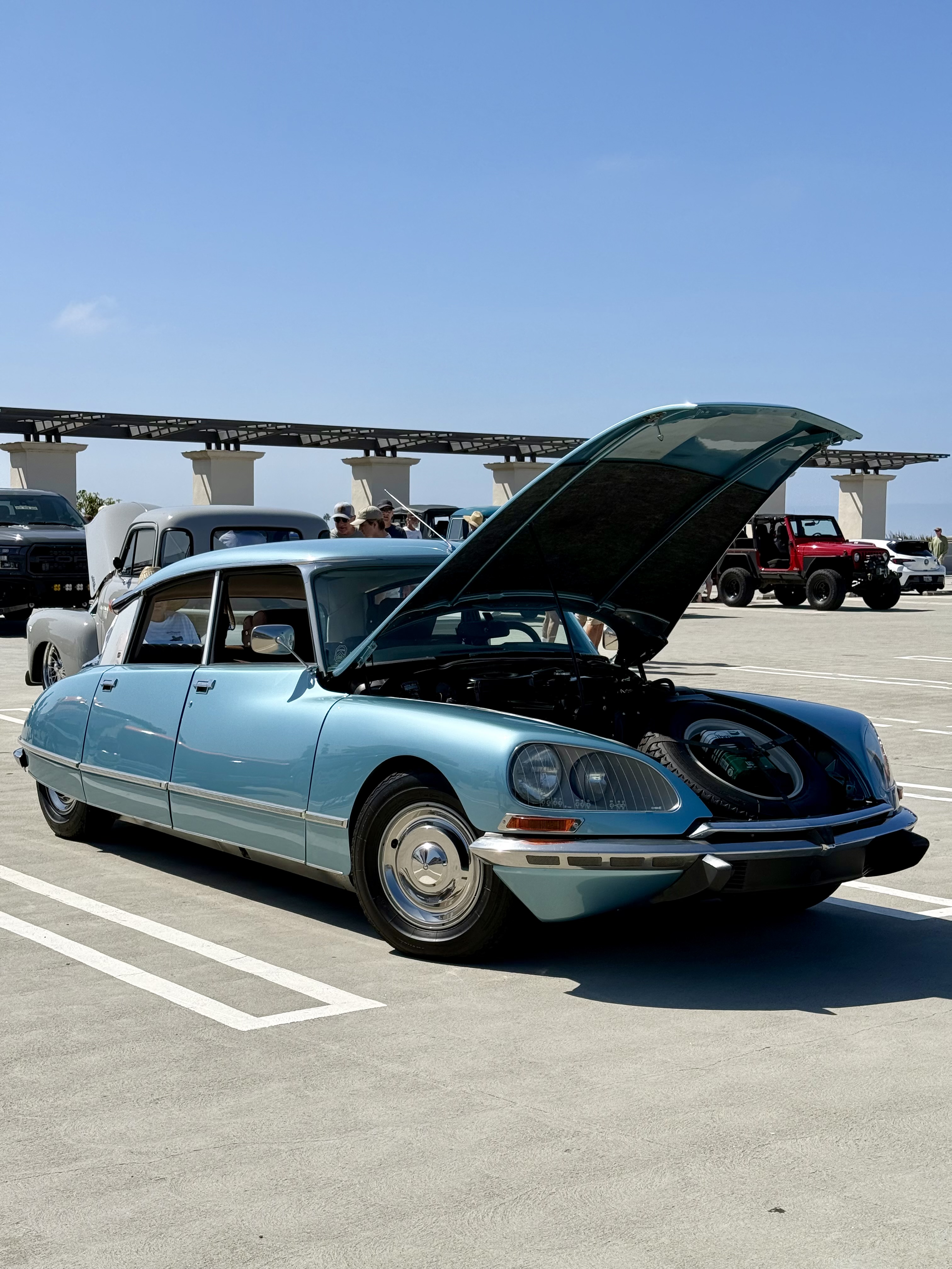 1972 Citroën DS 21 — Lineage Image 2