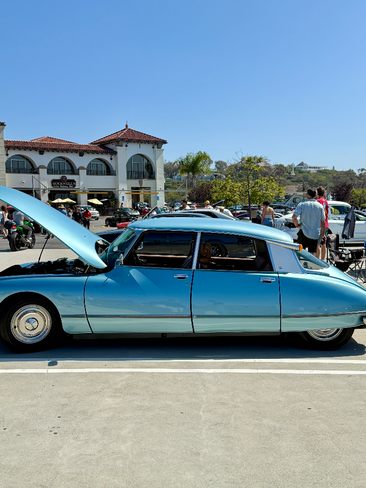 1972 Citroën DS 21 — Lineage Image 1