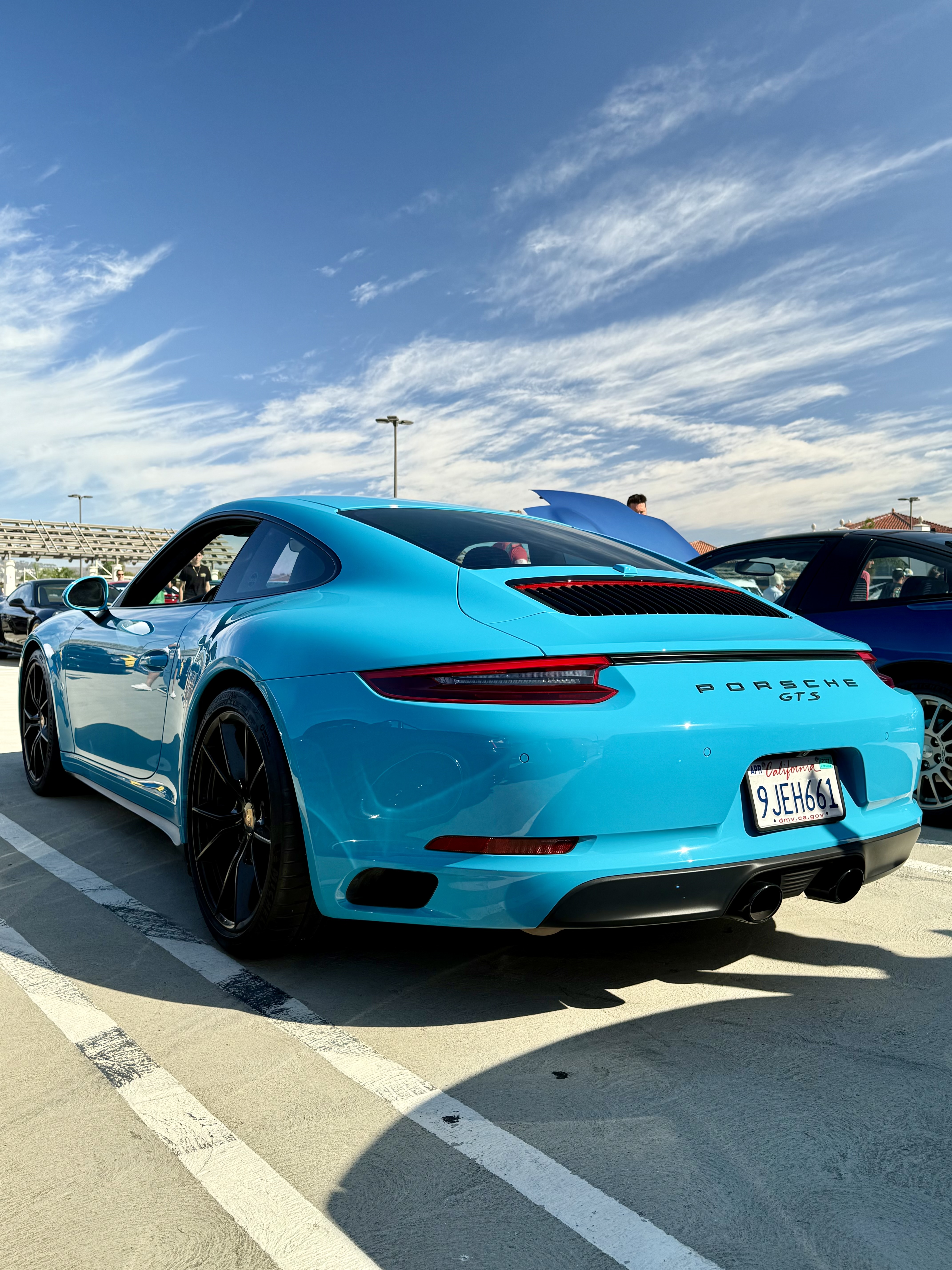 2017 Porsche 911 — Lineage Image 3