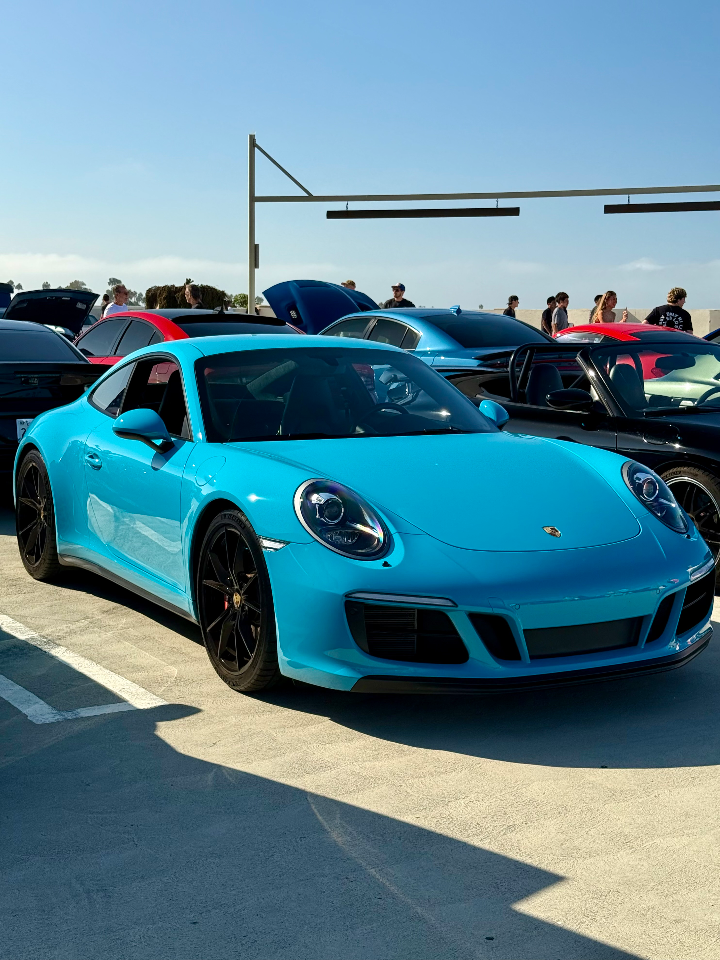 2017 Porsche 911 — Lineage Image 1