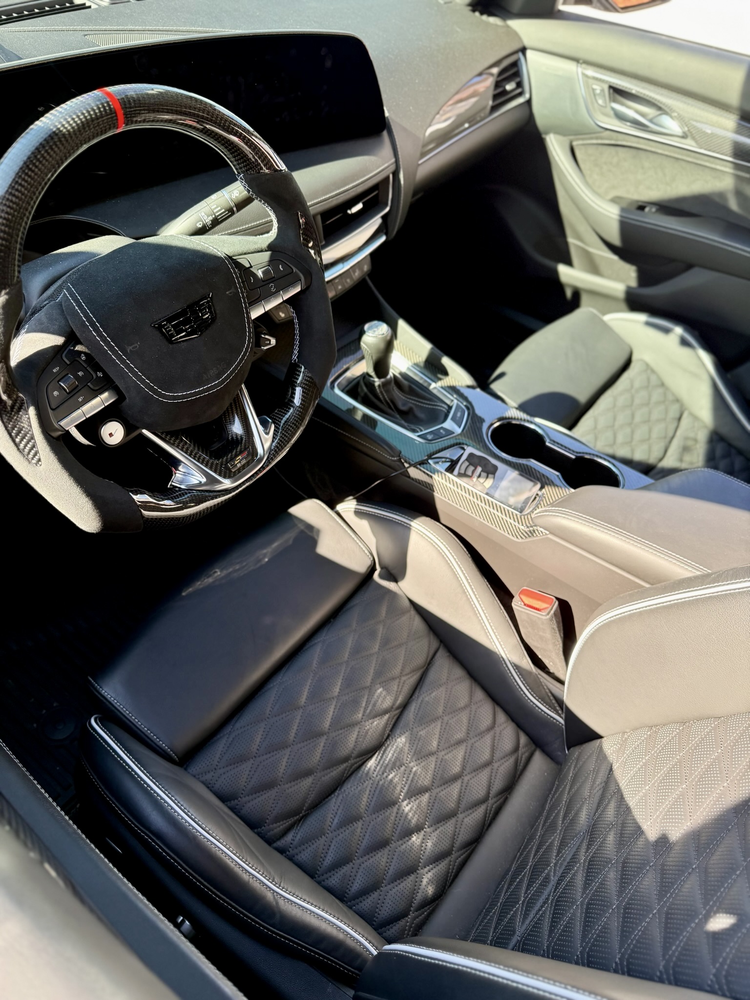 2025 Cadillac CT5 — Lineage Image 1