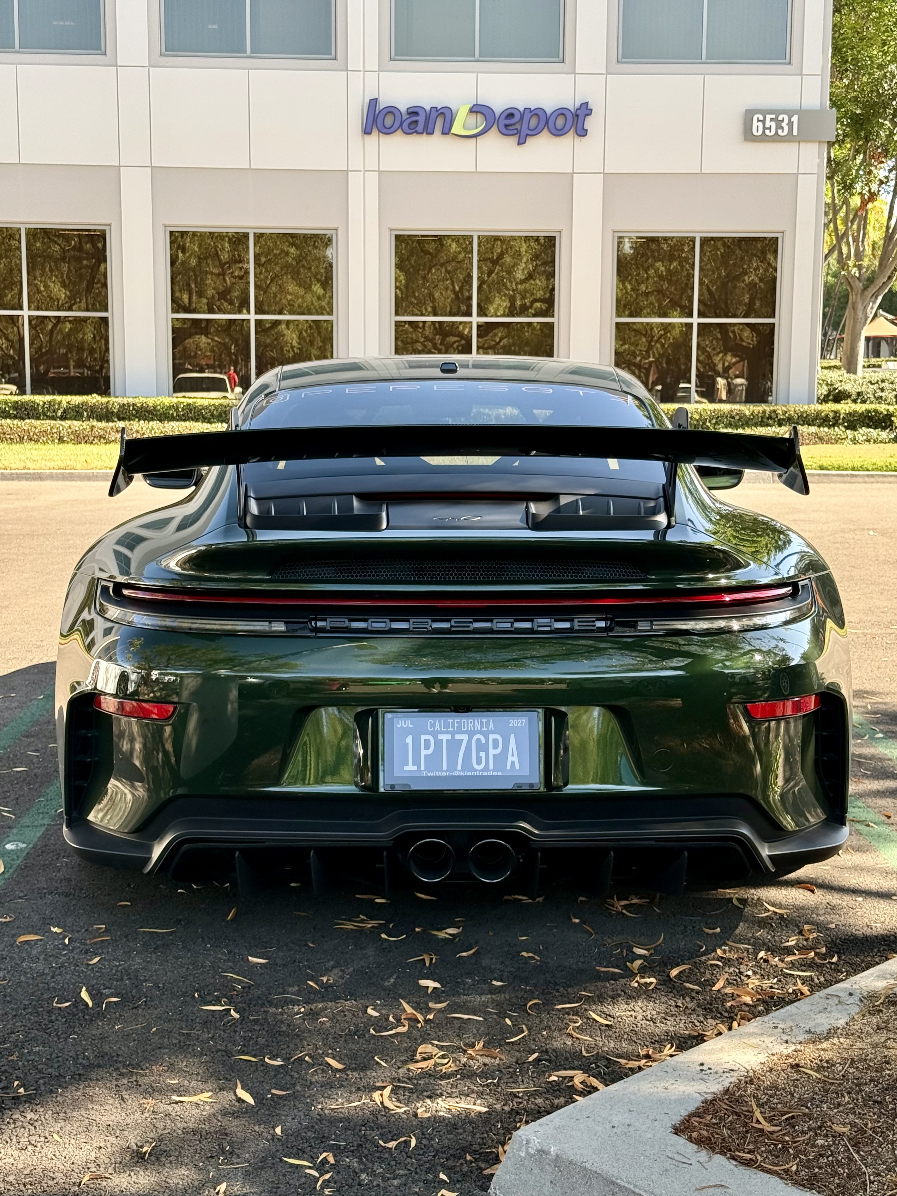 2025 Porsche 911 — Lineage Image 4