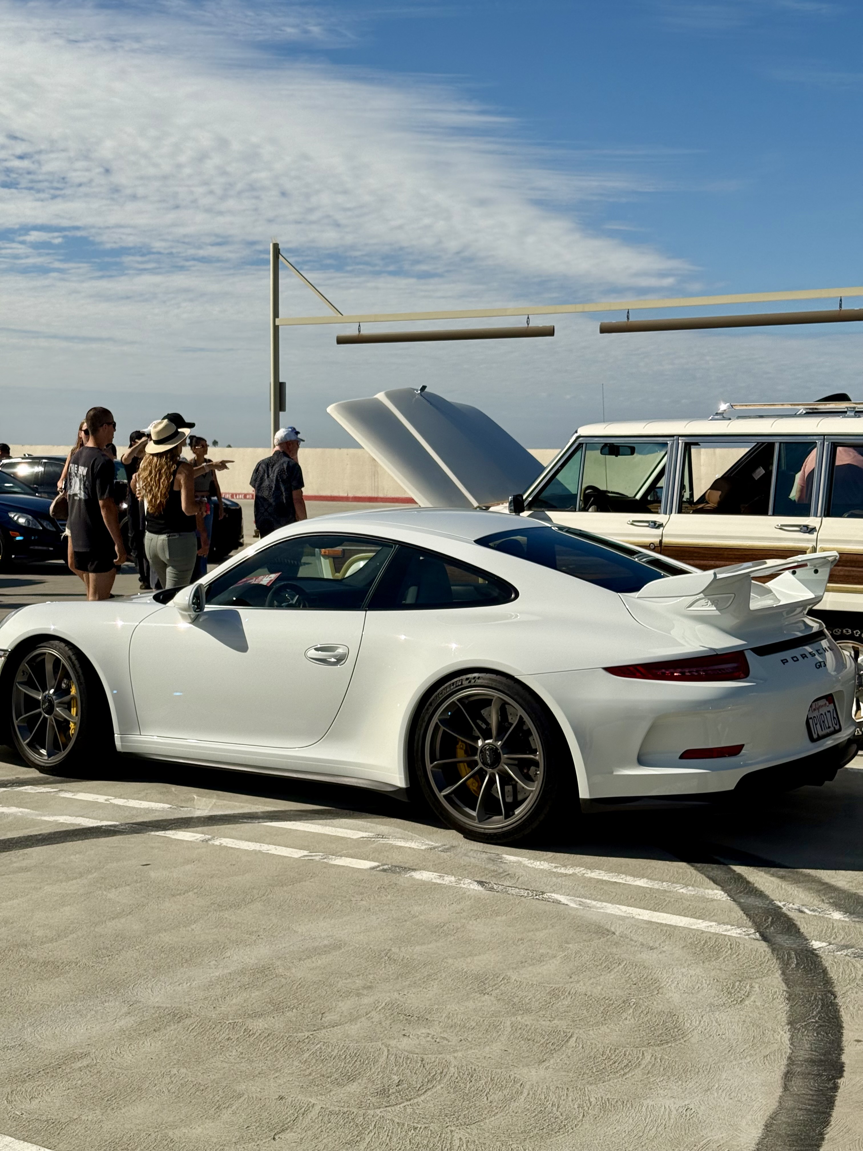 2014 Porsche 911 — Lineage Image 4