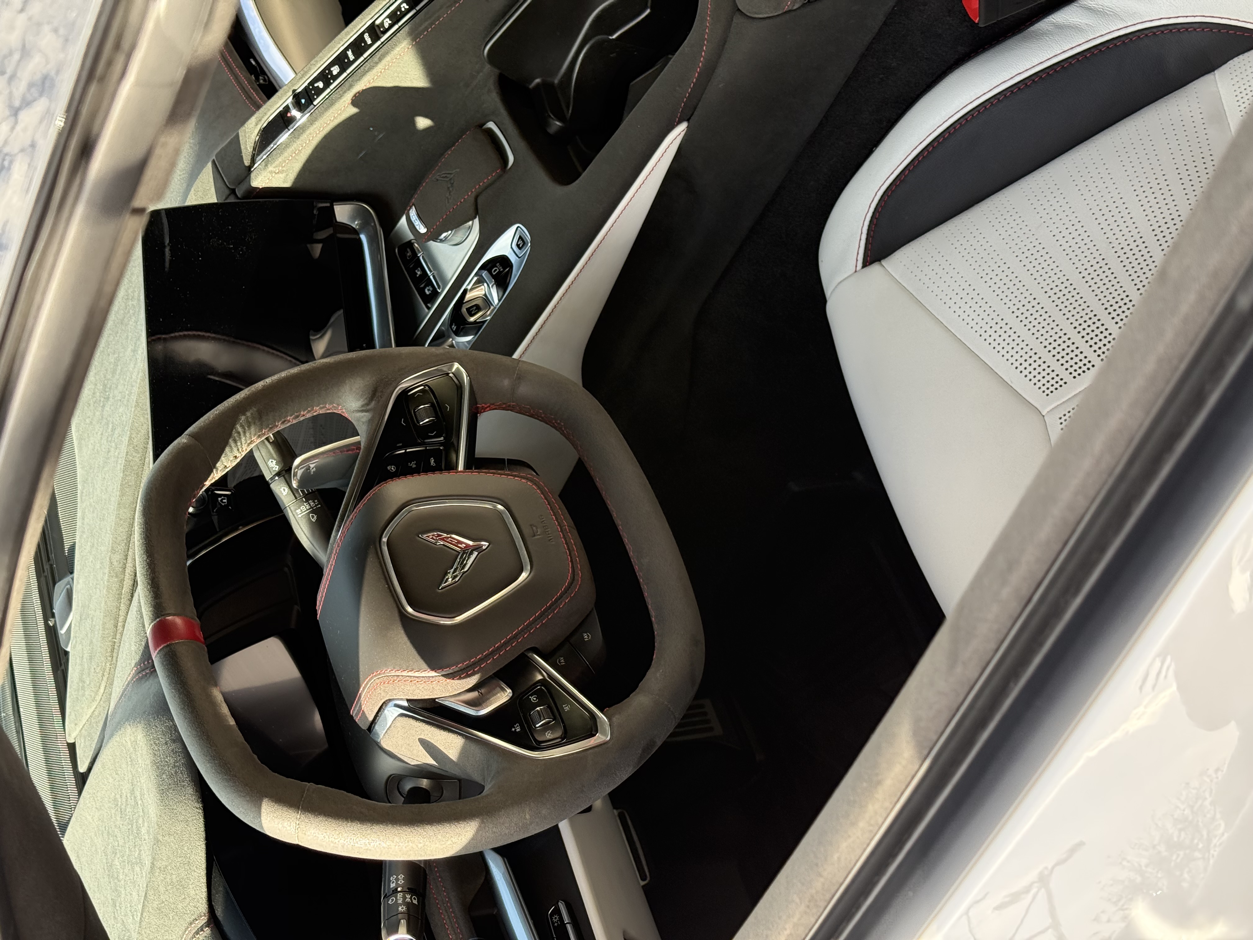 2023 Chevrolet Corvette — Lineage Image 2