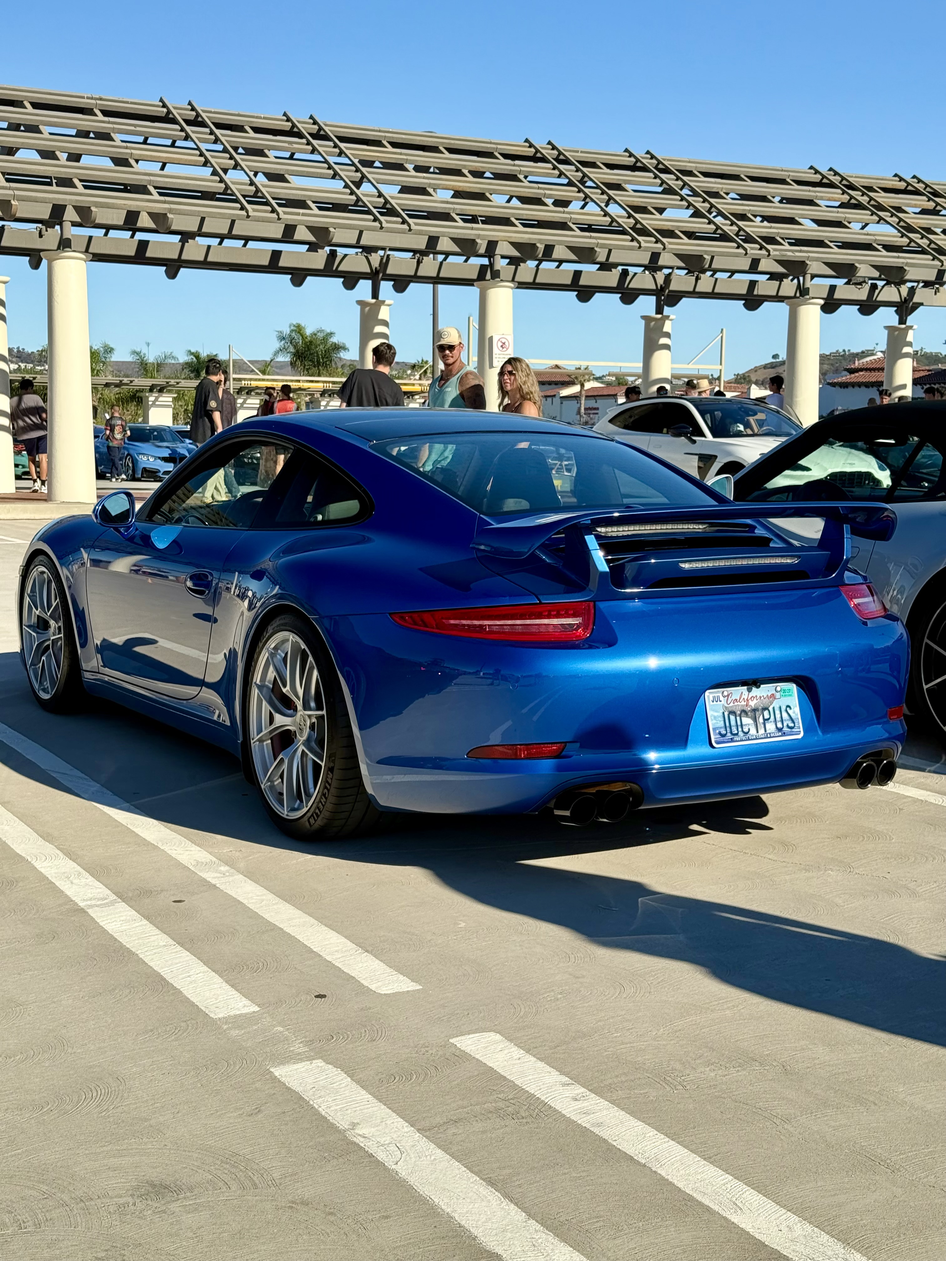 2014 Porsche 911 — Lineage Image 4