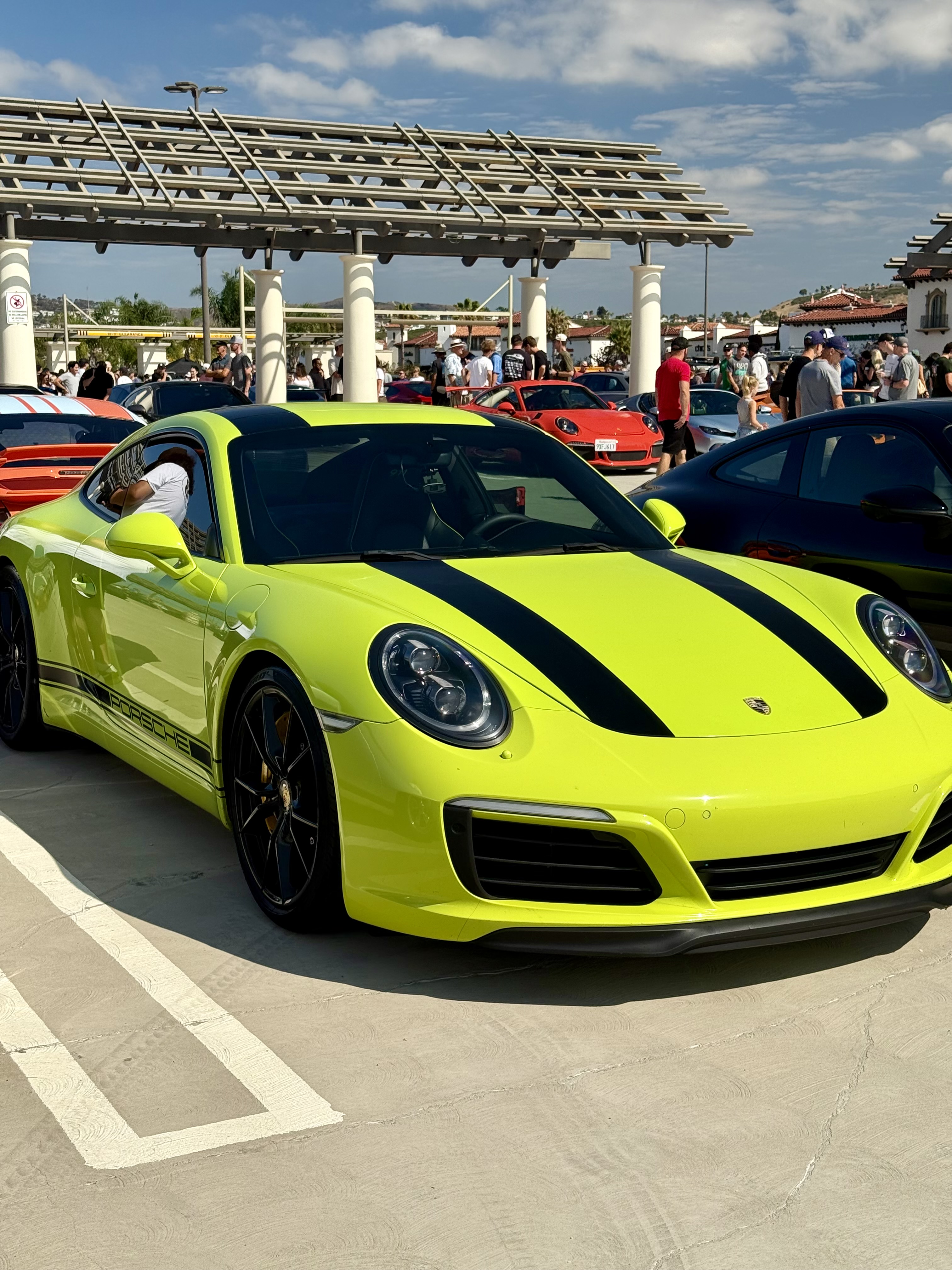 2017 Porsche 911 hero image