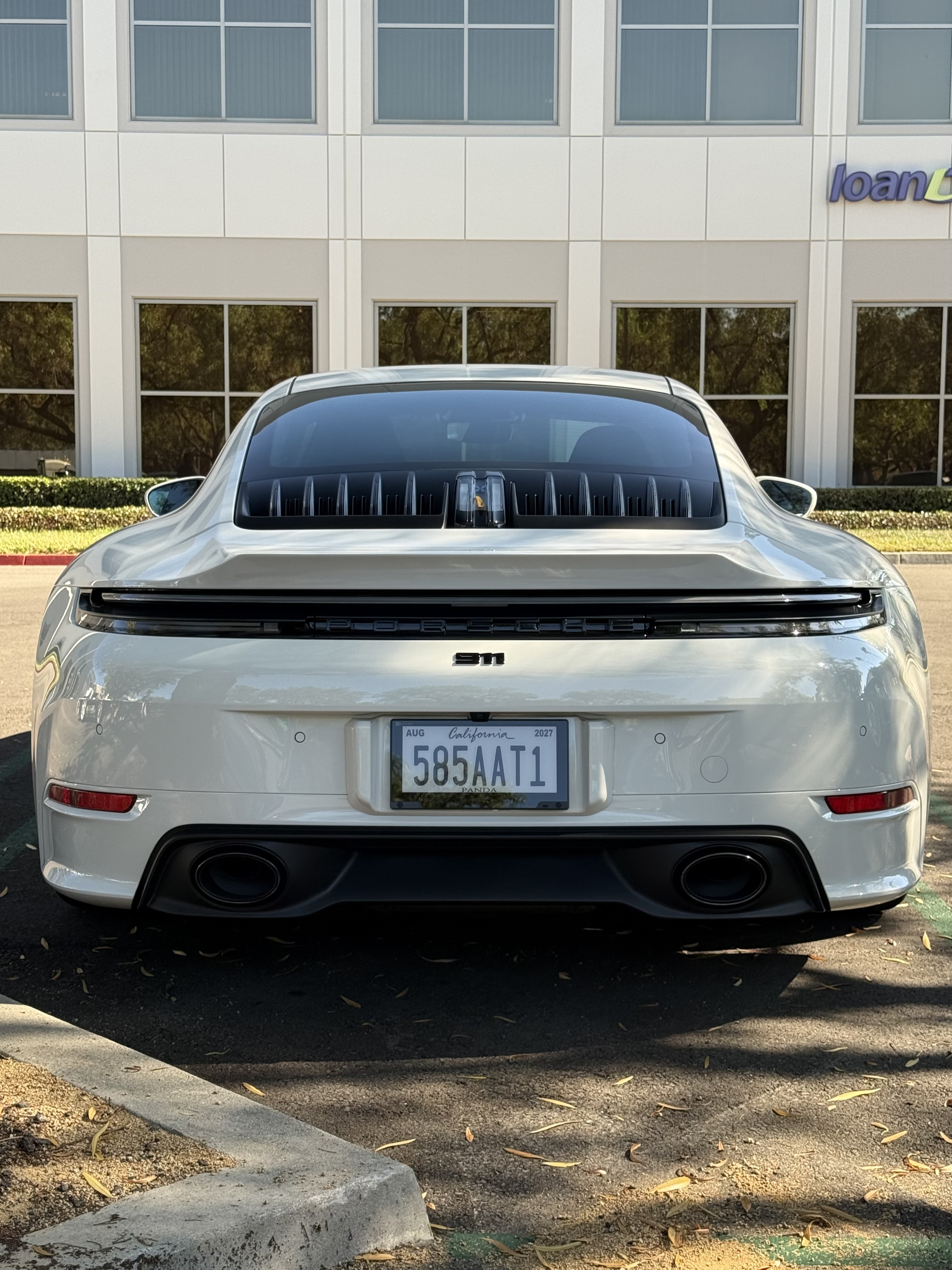 2026 Porsche 911 — Lineage Image 3