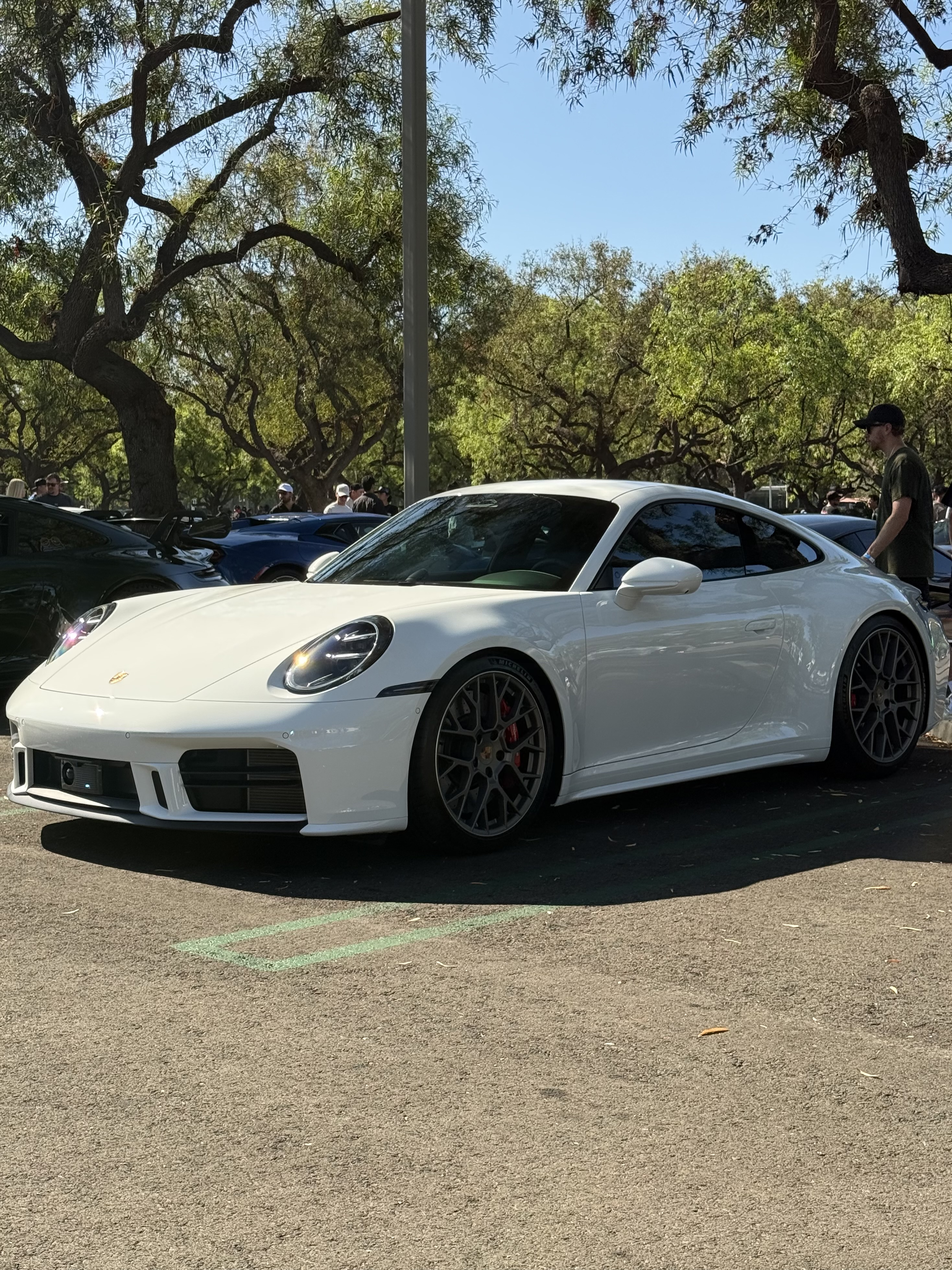 2026 Porsche 911 — Lineage Image 2