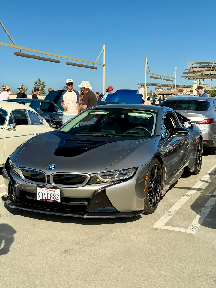 2019 BMW i8 — Lineage Image 1