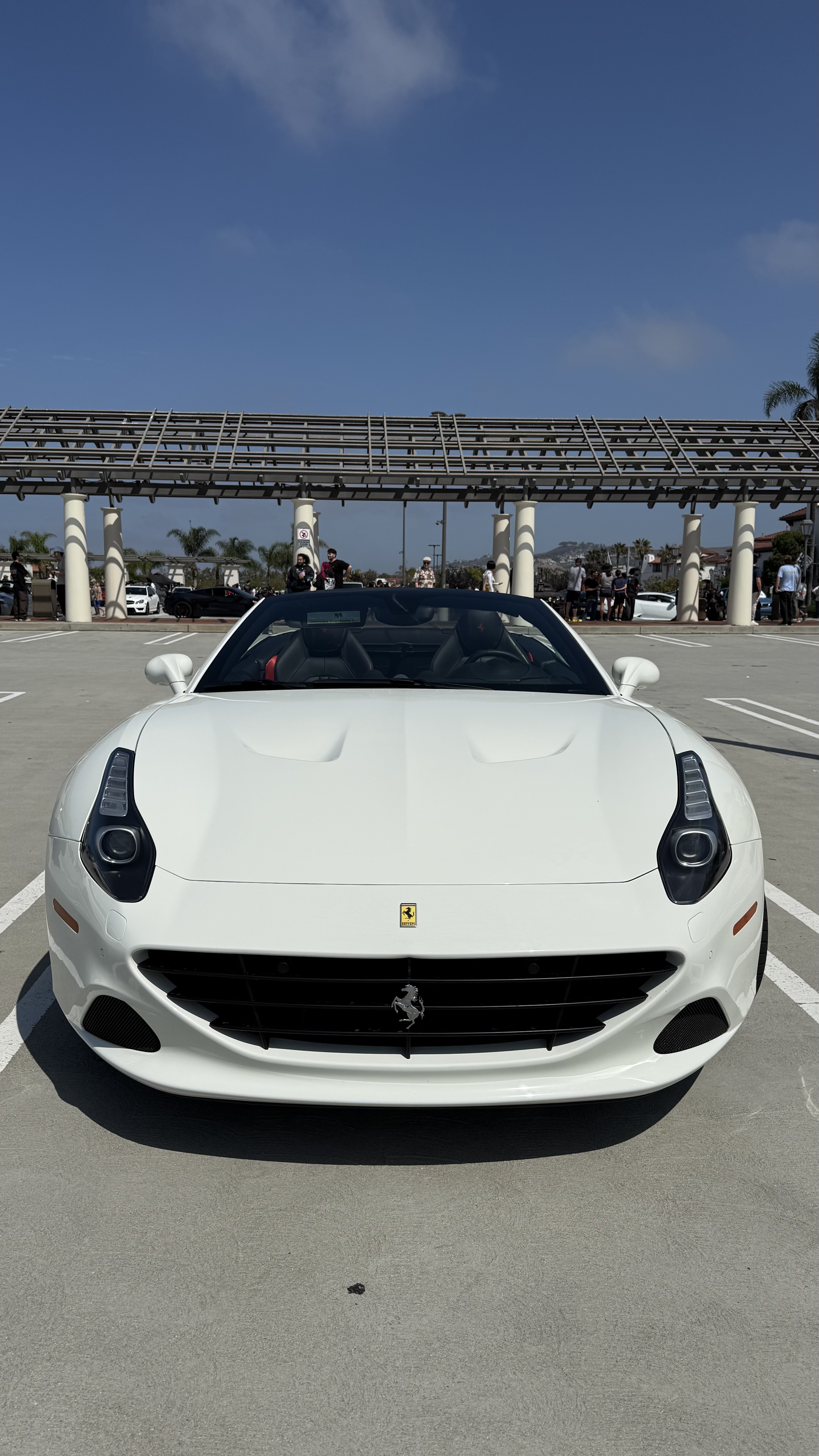 2017 Ferrari California T — Lineage Image 2