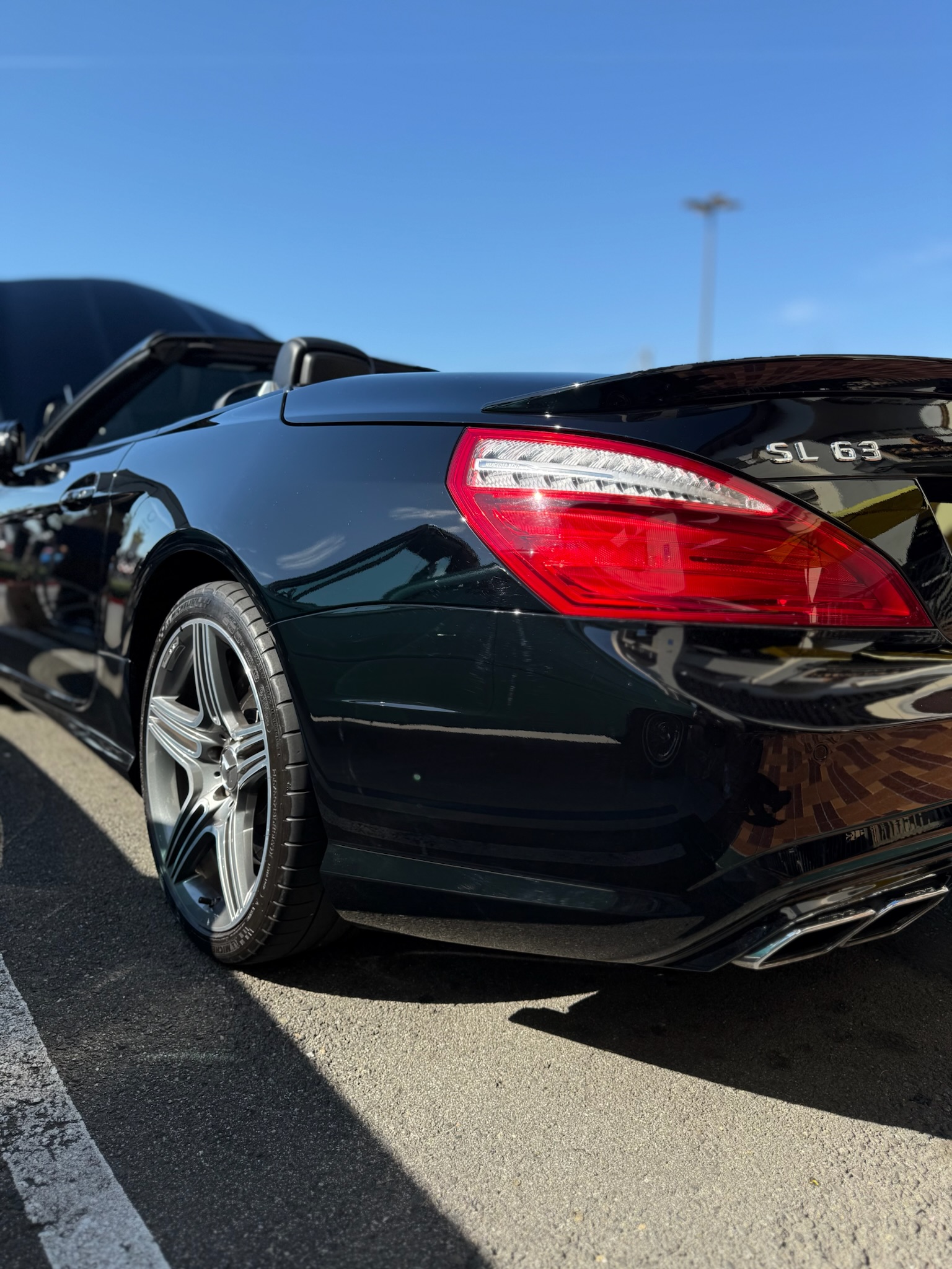 2013 Mercedes-Benz SL-Class — Lineage Image 1