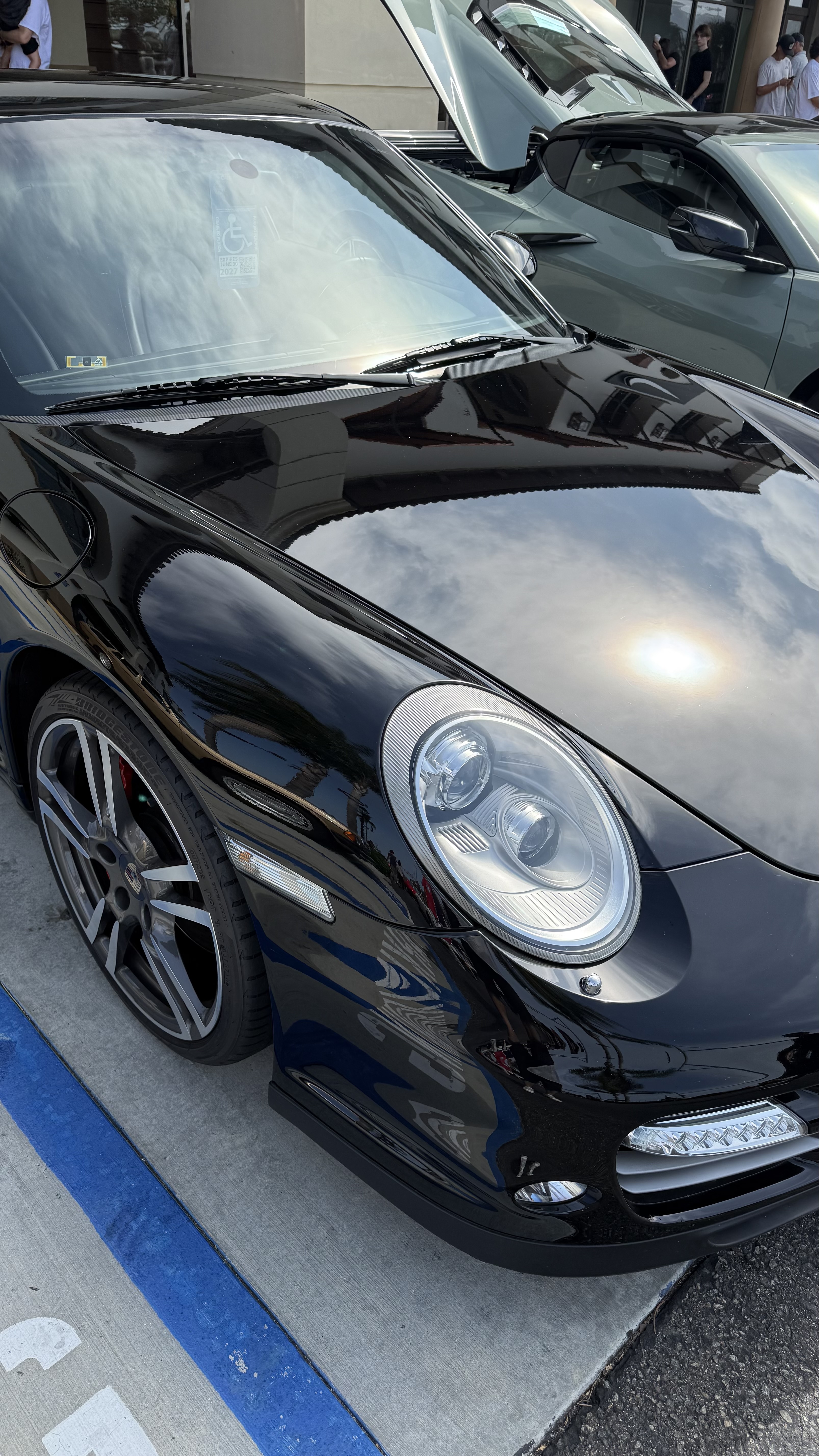 2013 Porsche 911 — Lineage Image 3
