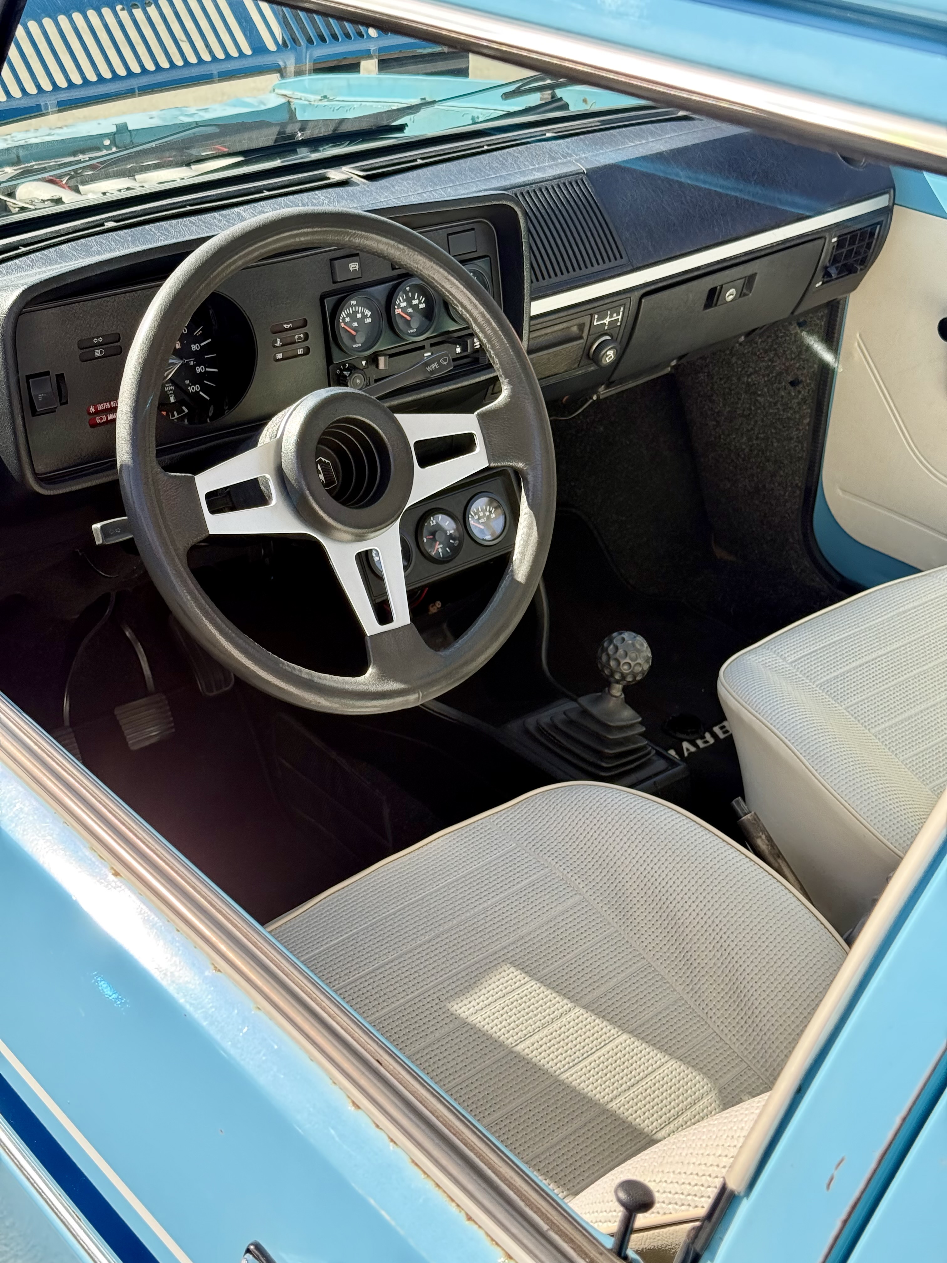 1975 Volkswagen Rabbit — Lineage Image 4