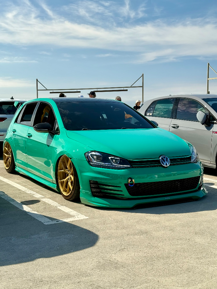 2015 Volkswagen GTI — Lineage Image 1