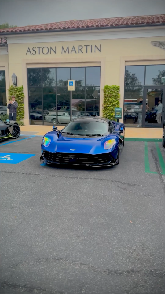 2026 Aston Martin Valhalla — Lineage Video 1