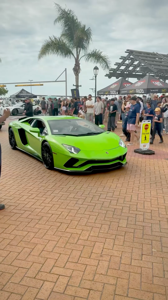 2018 Lamborghini Aventador — Lineage Video 1