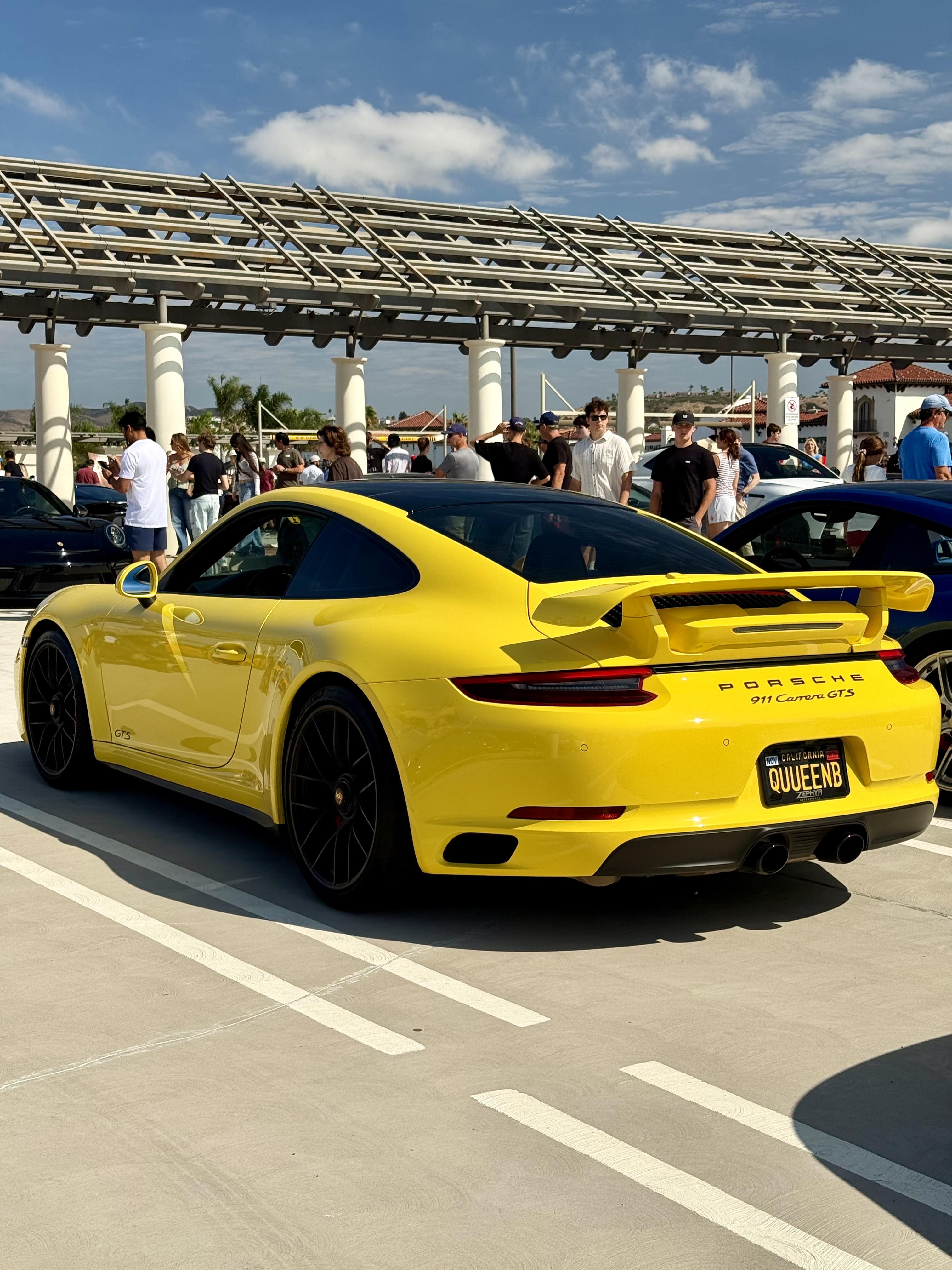 2019 Porsche 911 — Lineage Image 4