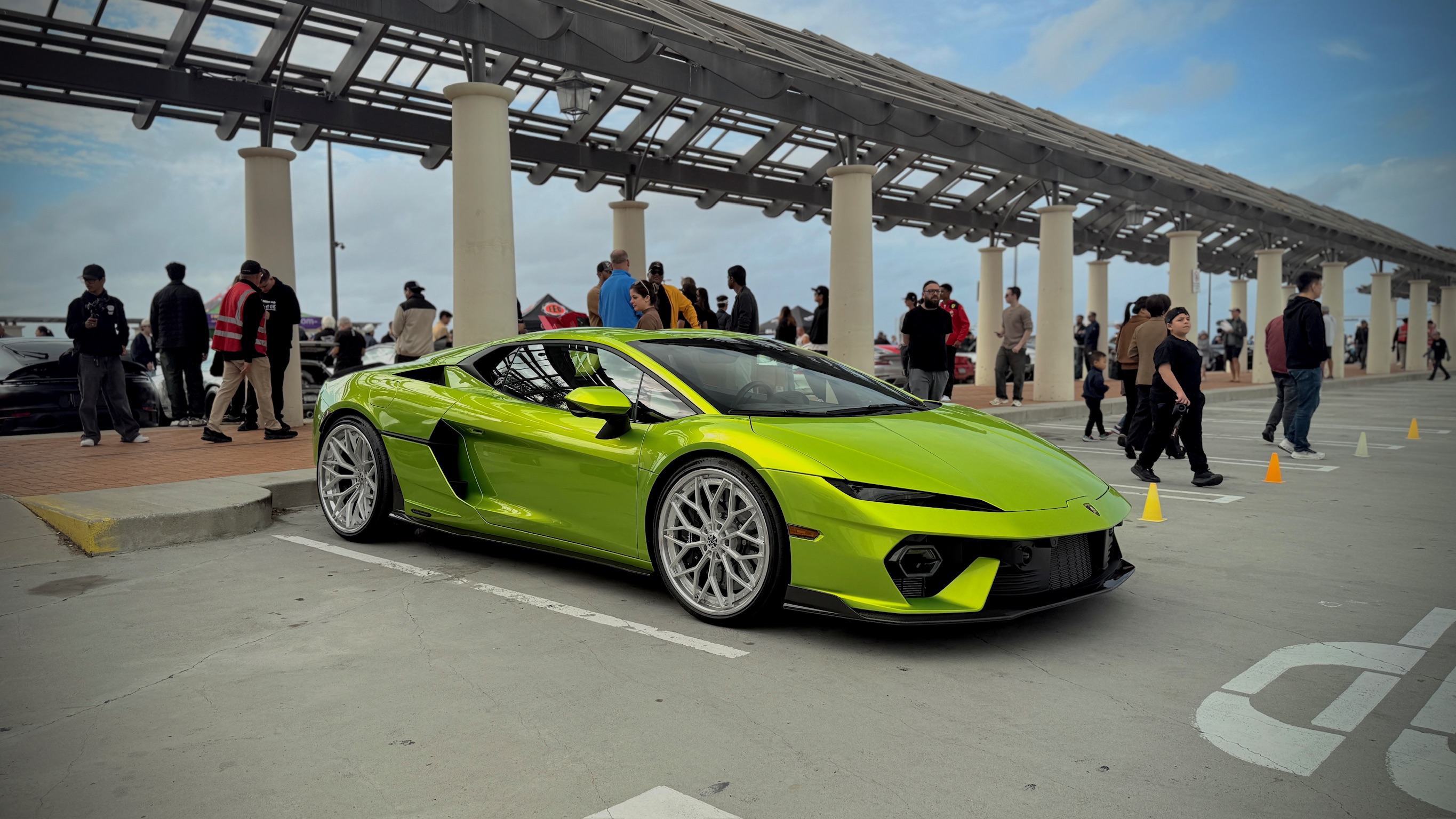 2026 Lamborghini Temerario — Lineage Image 1