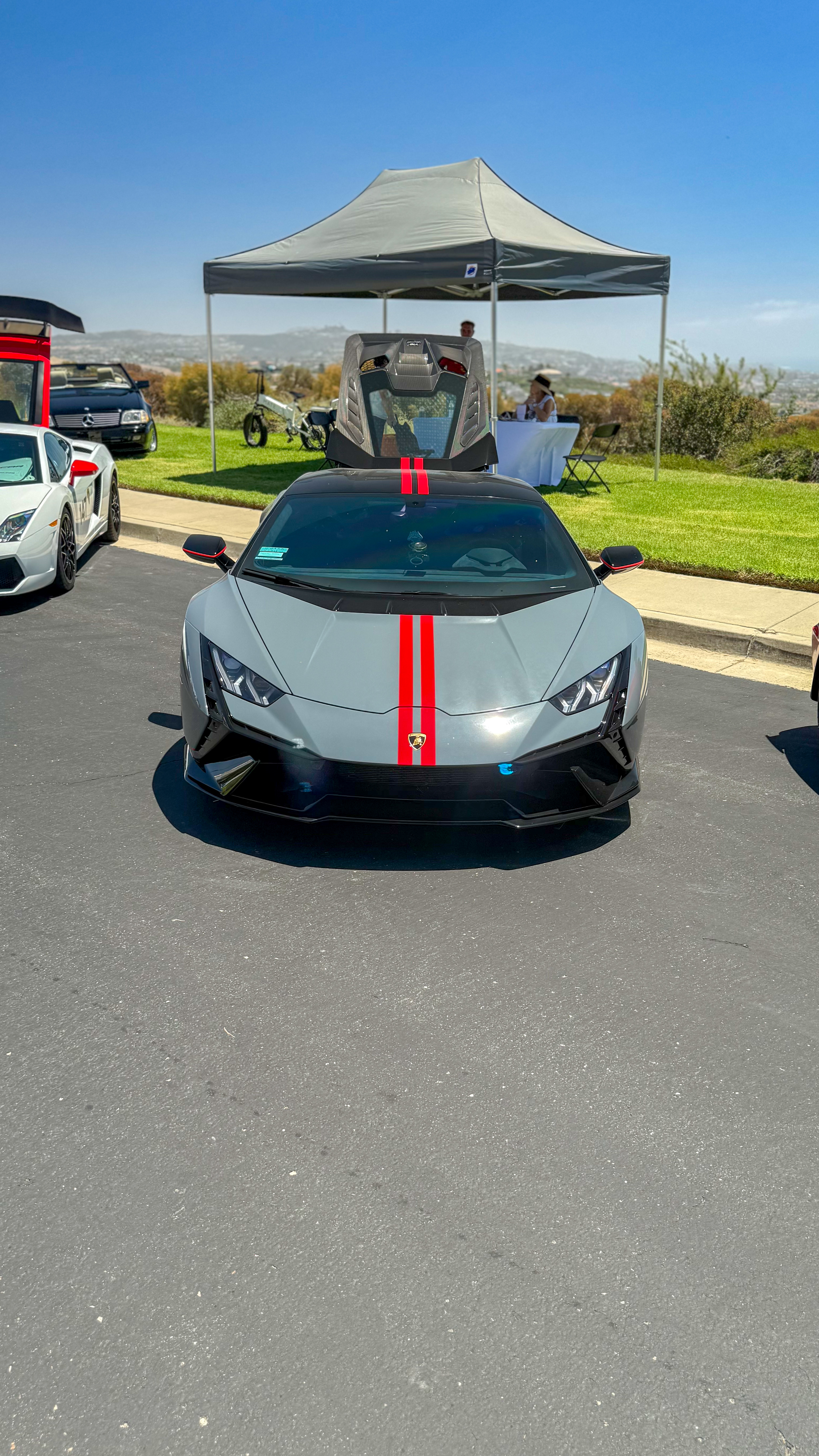 2023 Lamborghini Huracan hero image