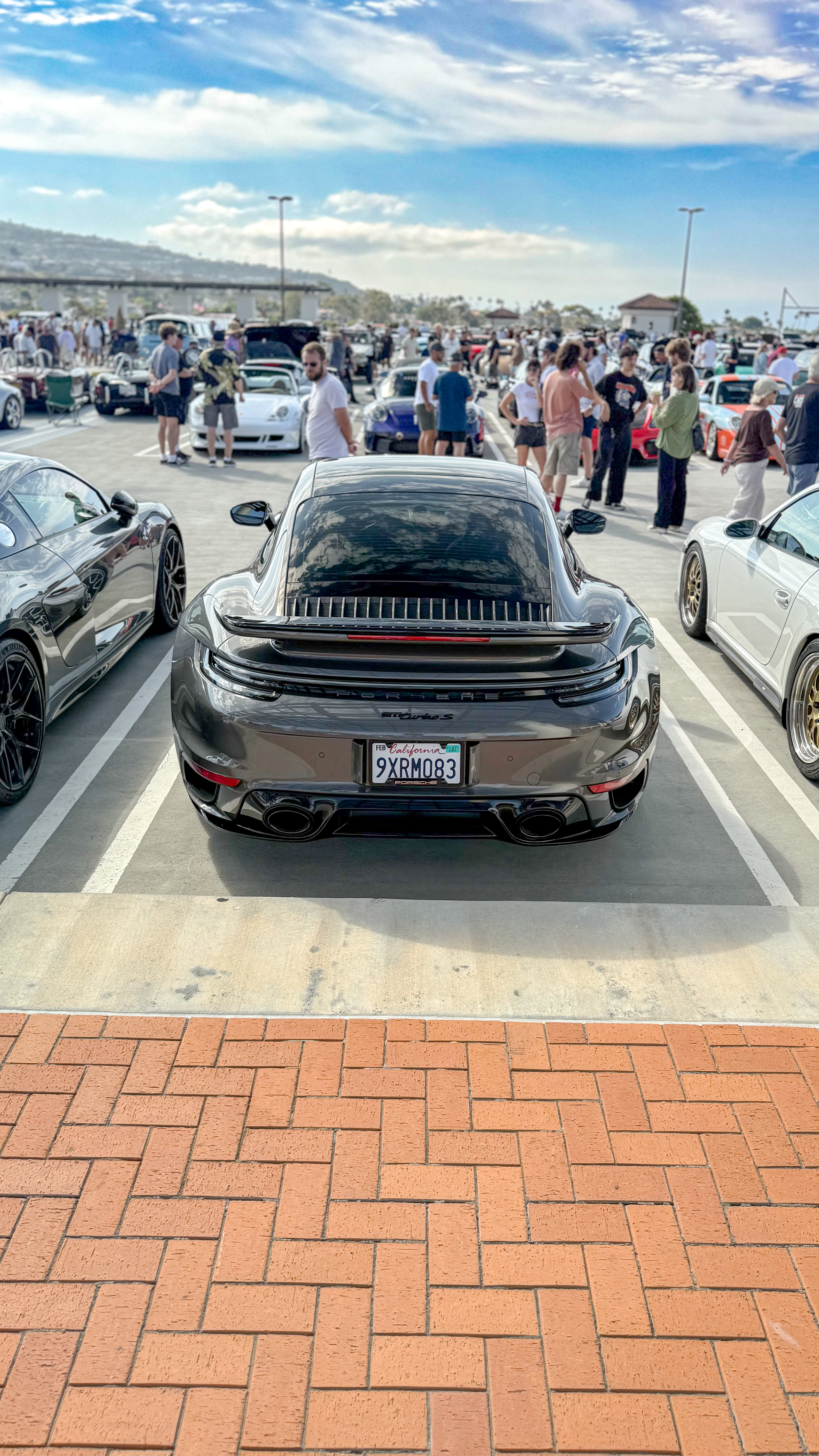 2024 Porsche 911 — Lineage Image 2
