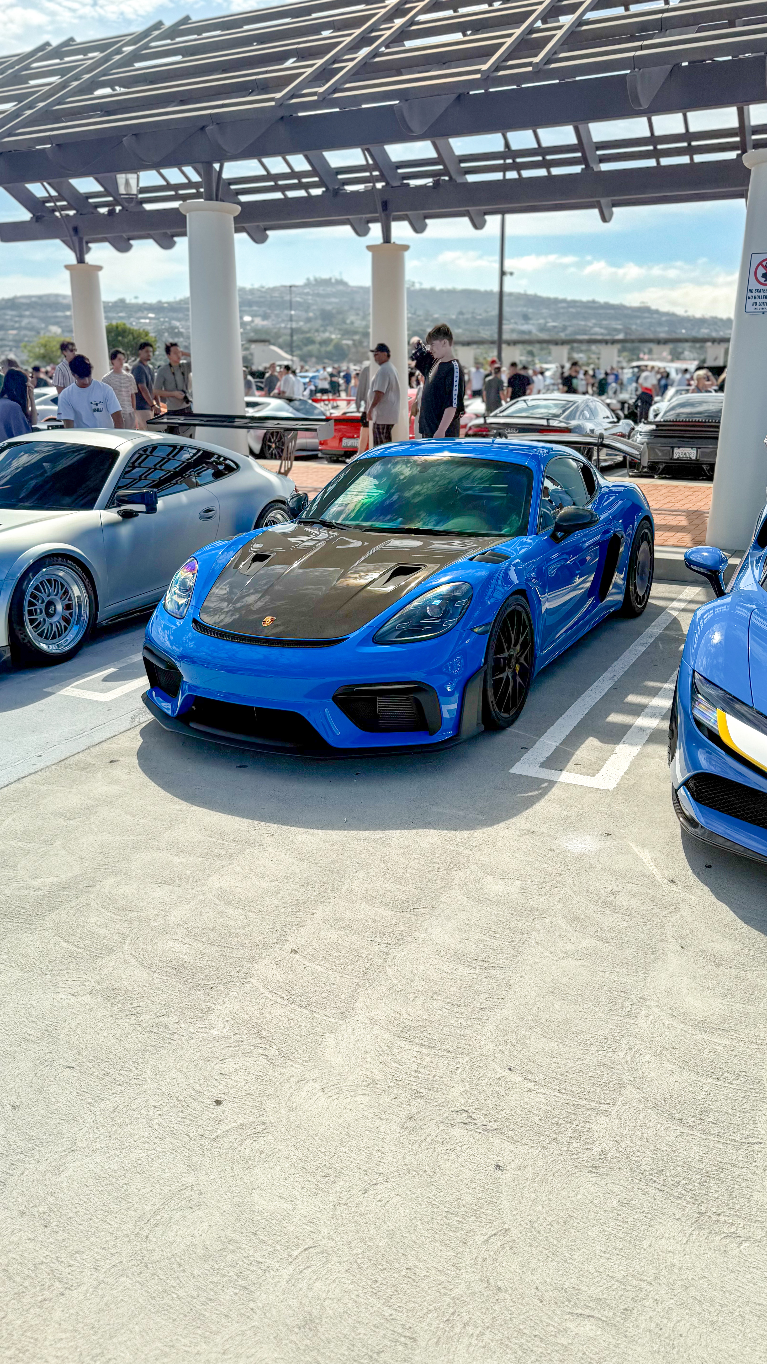 2024 Porsche 718 Cayman hero image