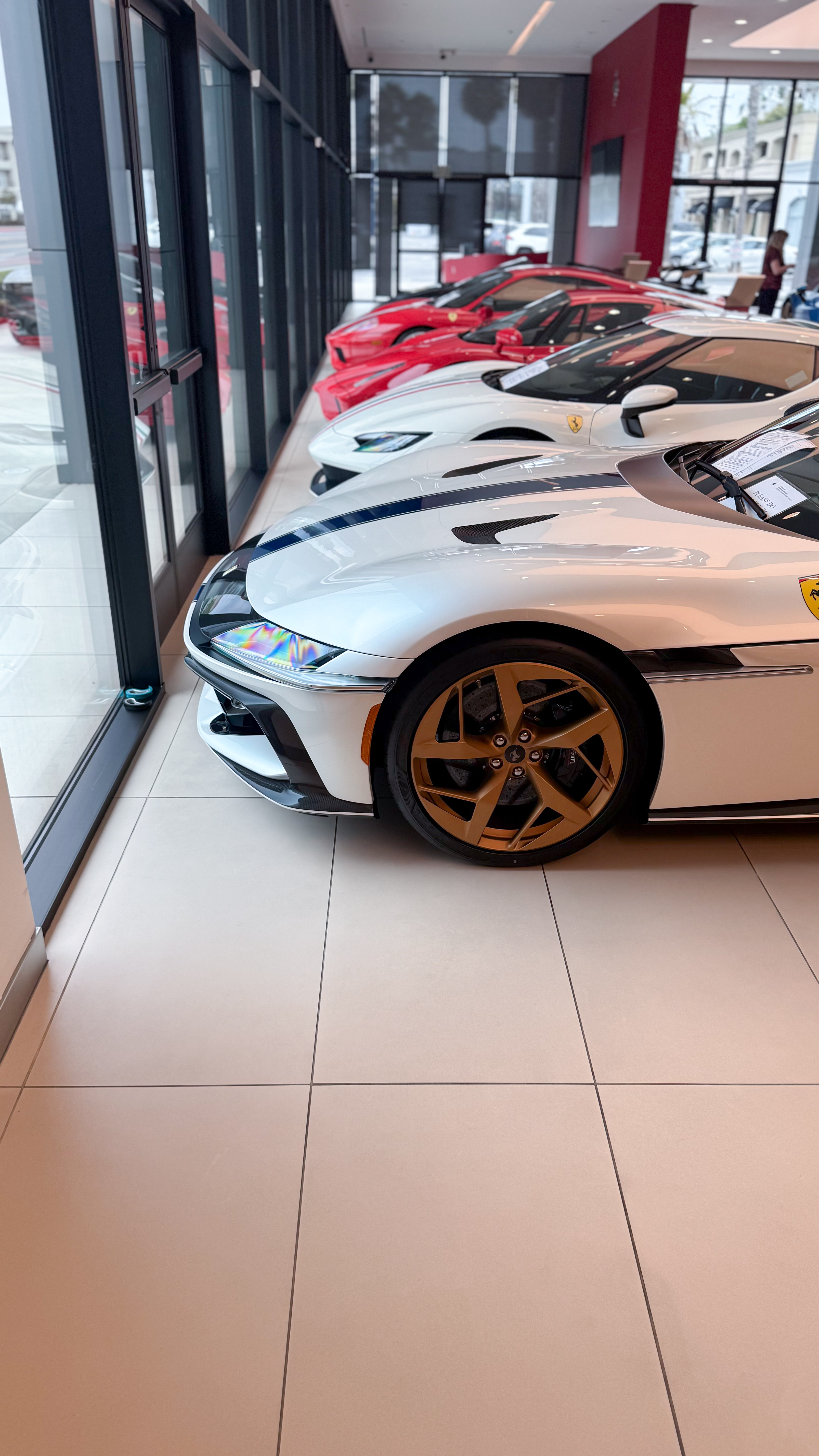 2025 Ferrari 12Cilindri — Lineage Image 2