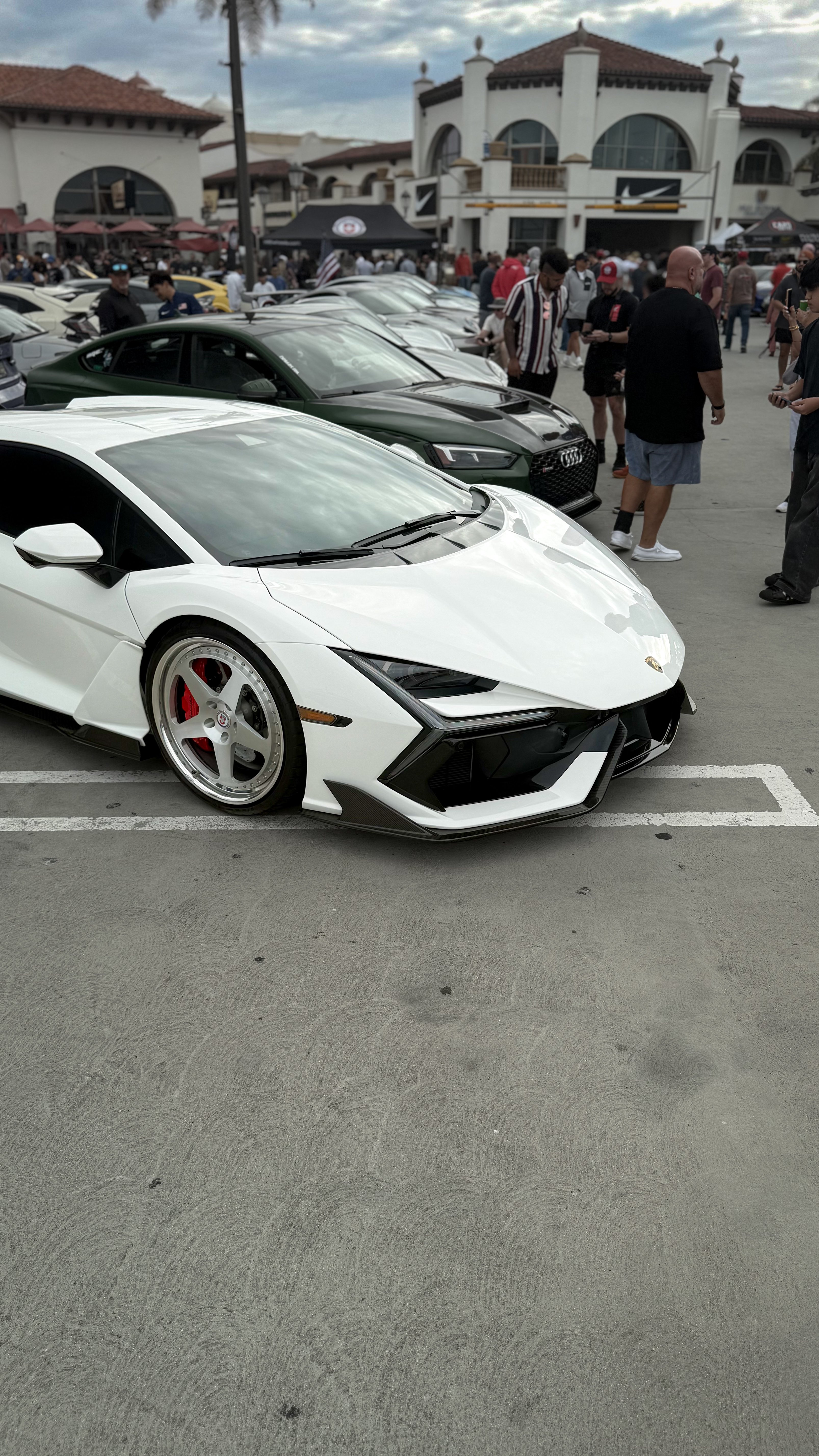 2026 Lamborghini Revuelto — Lineage Image 2