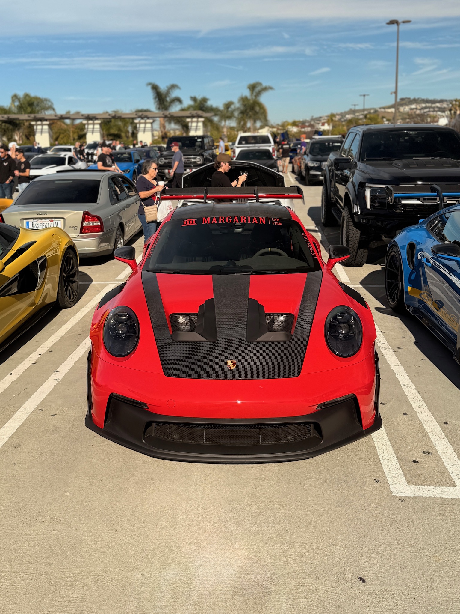 2025 Porsche 911 — Lineage Image 1