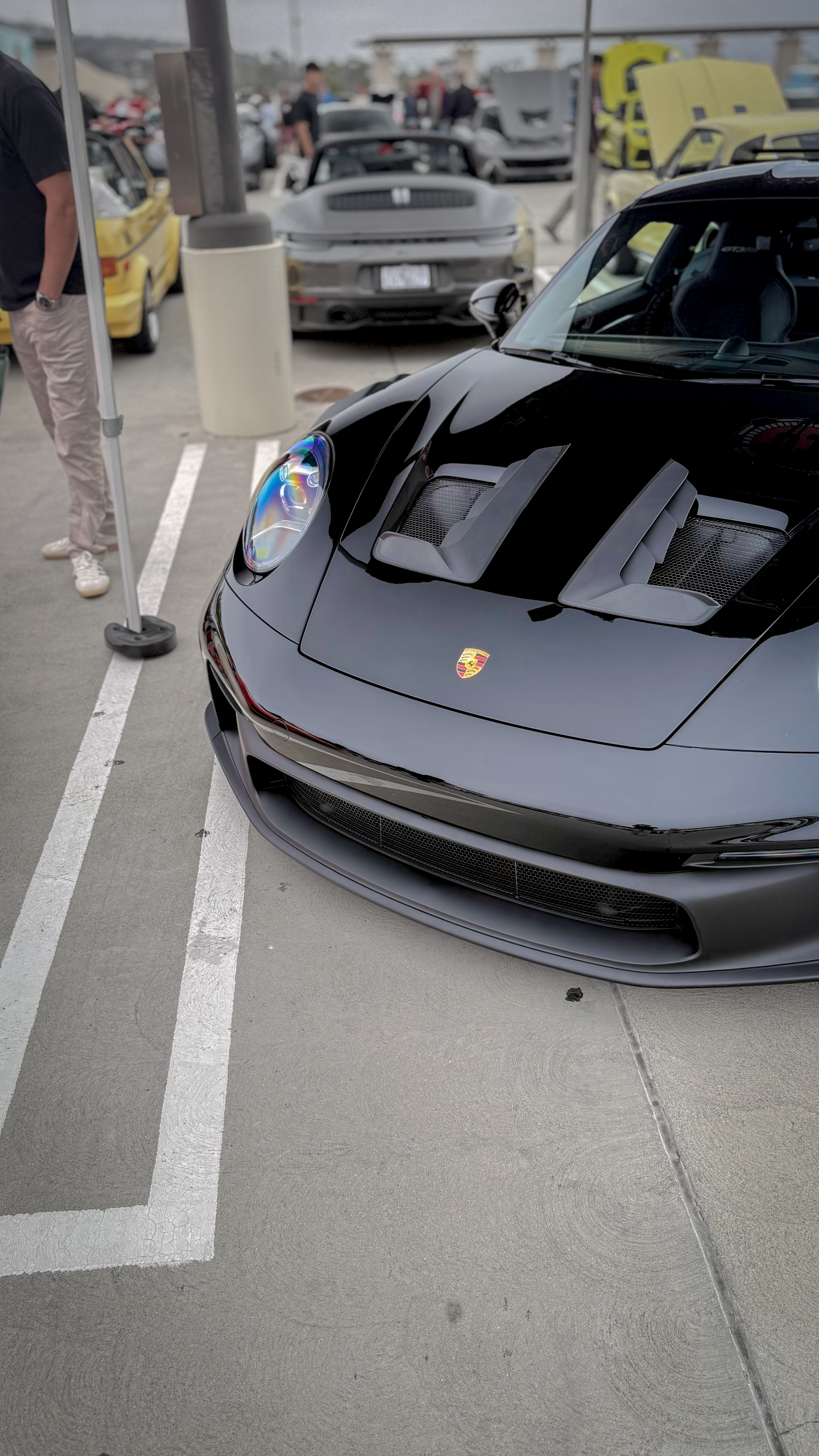 2025 Porsche 911 — Lineage Image 3
