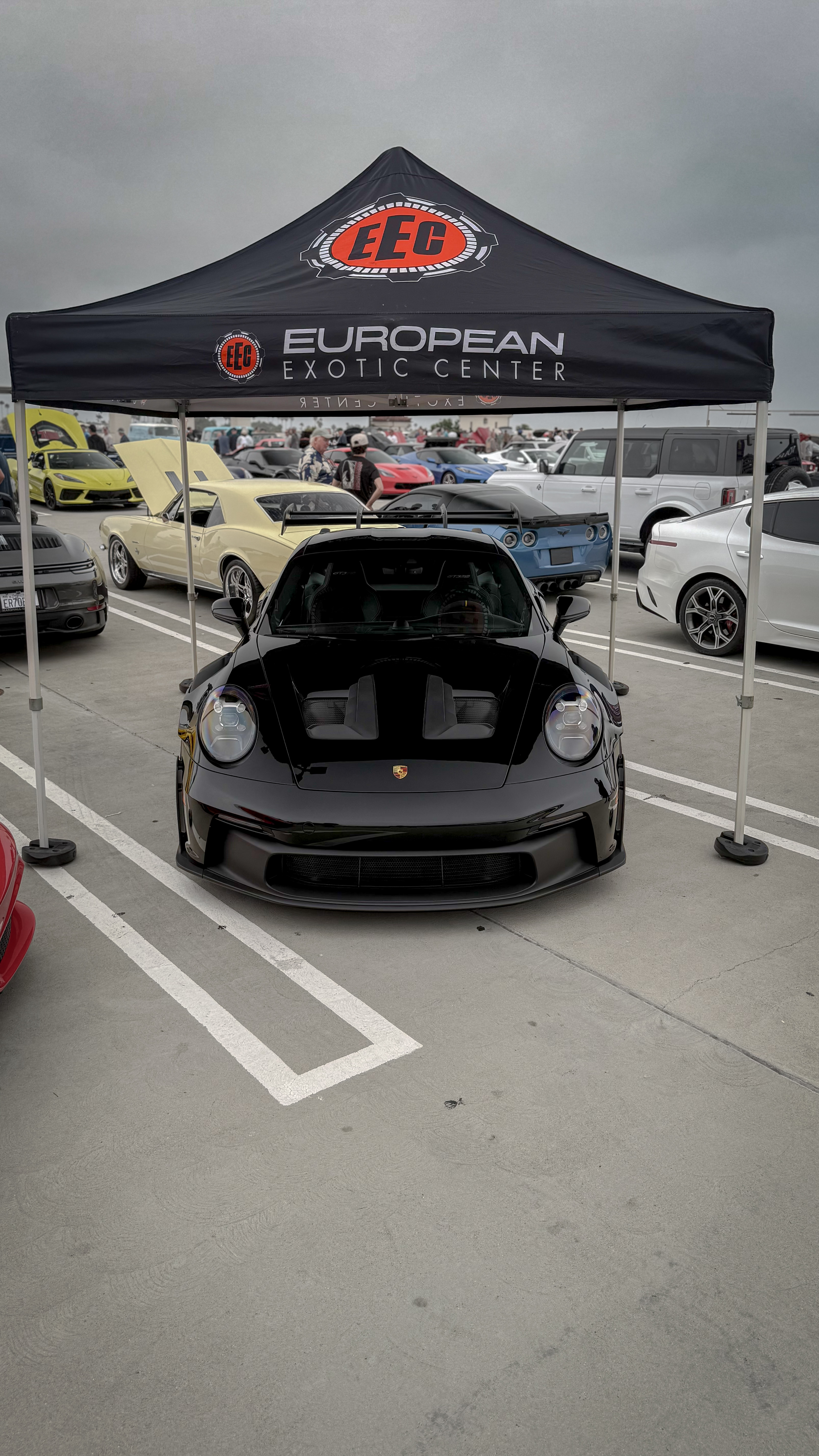 2025 Porsche 911 — Lineage Image 2