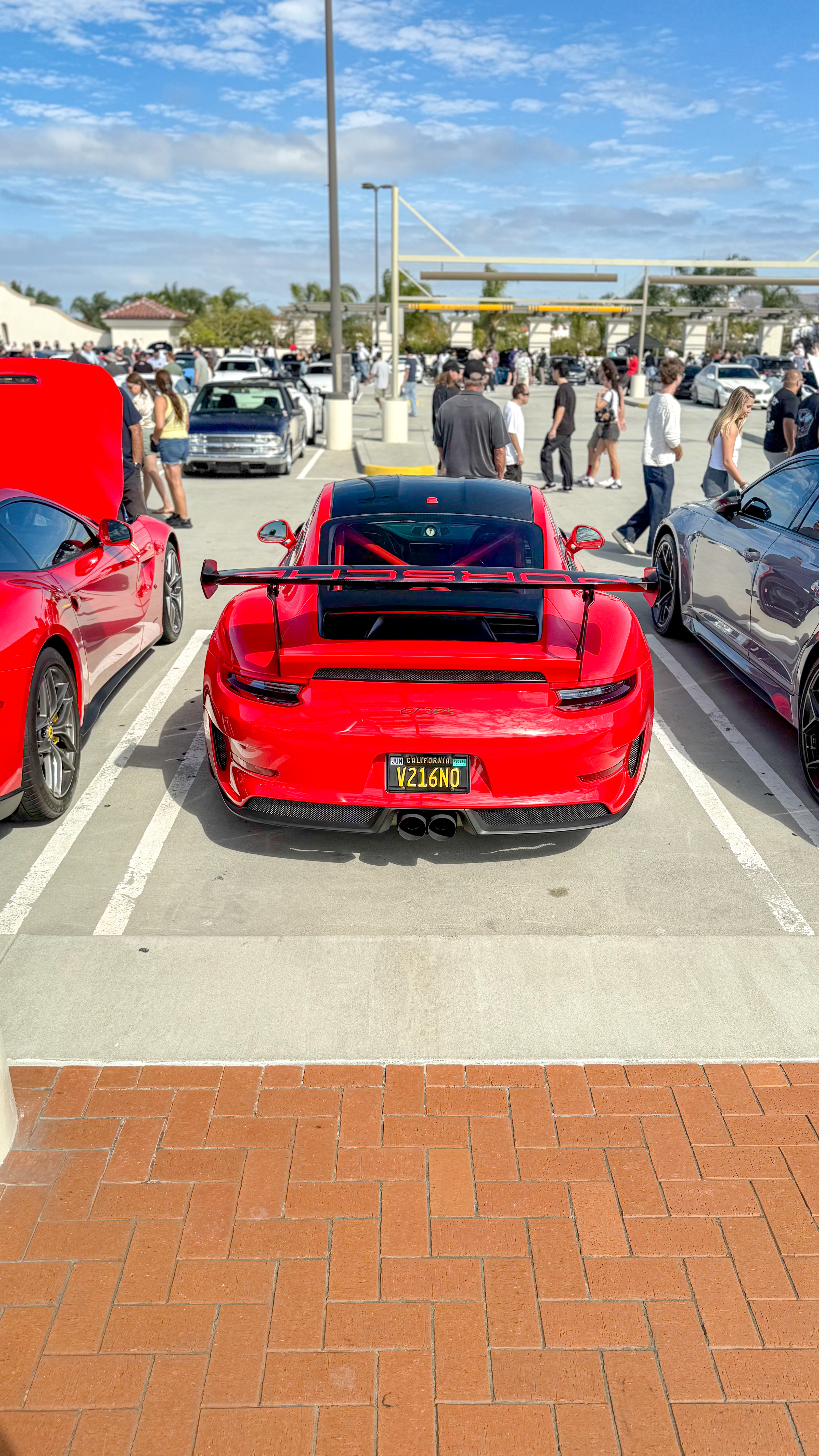 2019 Porsche 911 — Lineage Image 2