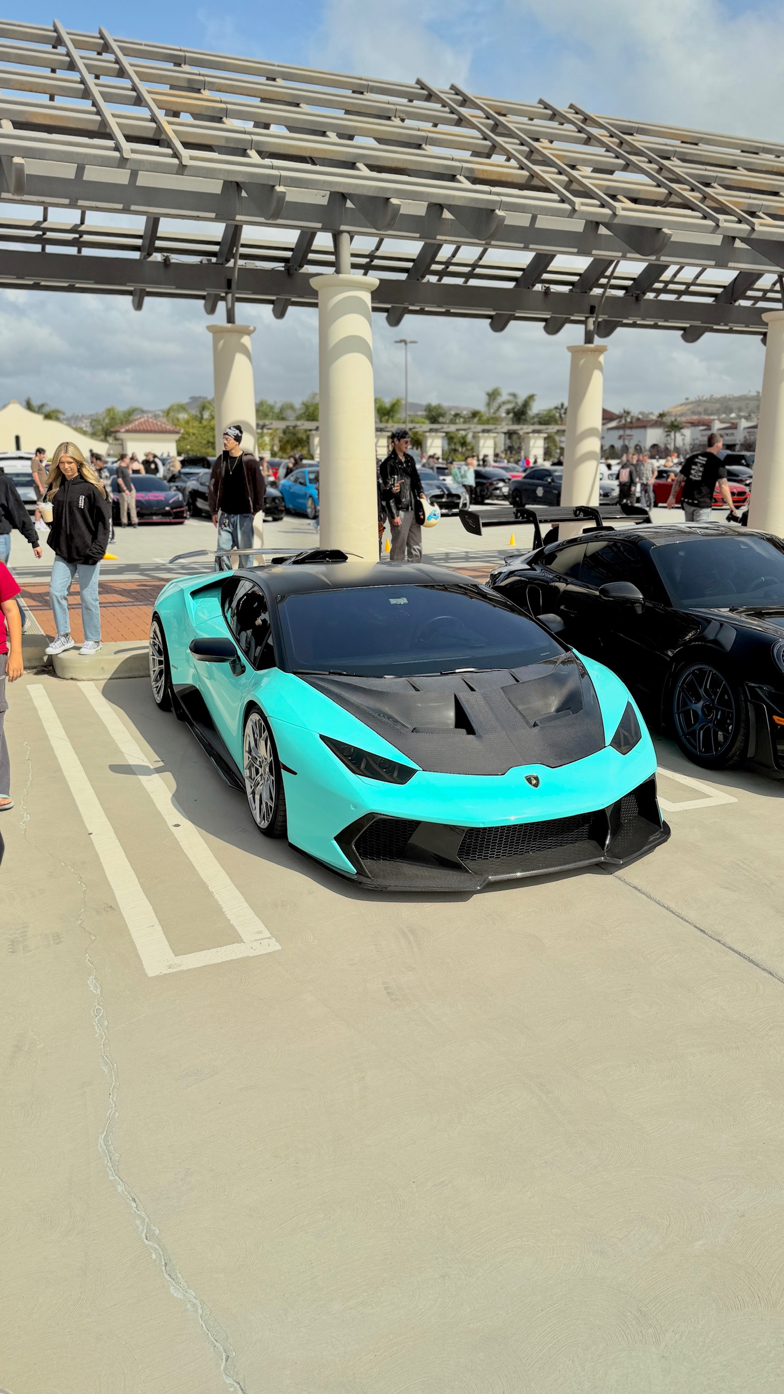 2015 Lamborghini Huracan — Lineage Image 2