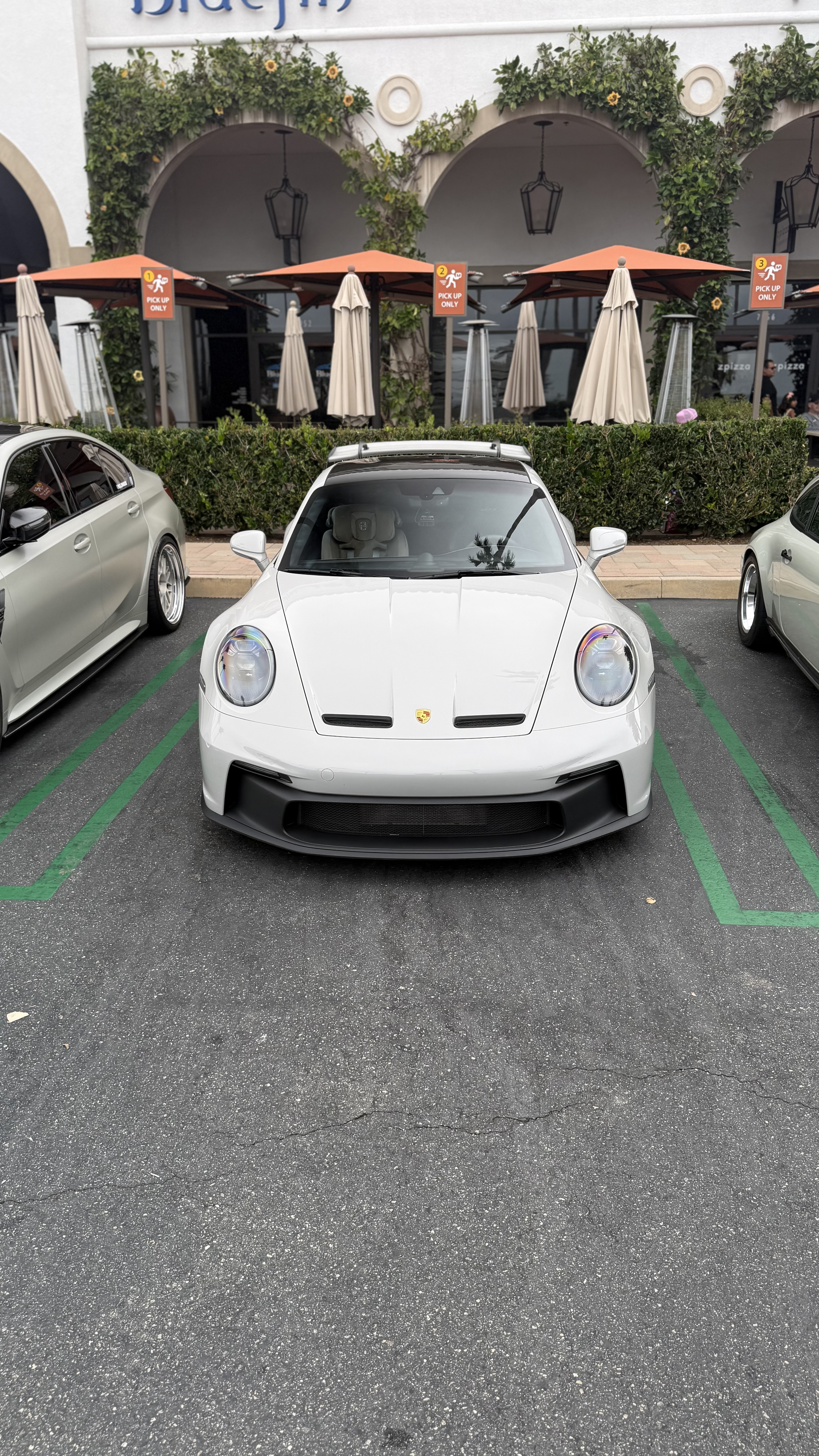 2022 Porsche 911 — Lineage Image 2