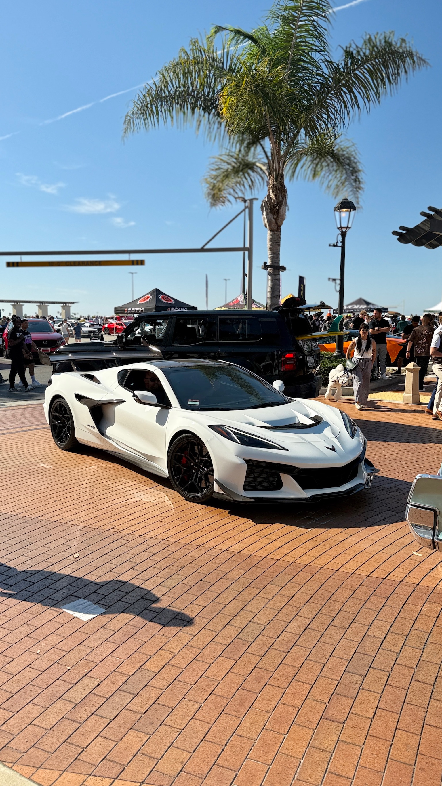2026 Chevrolet Corvette — Lineage Image 2