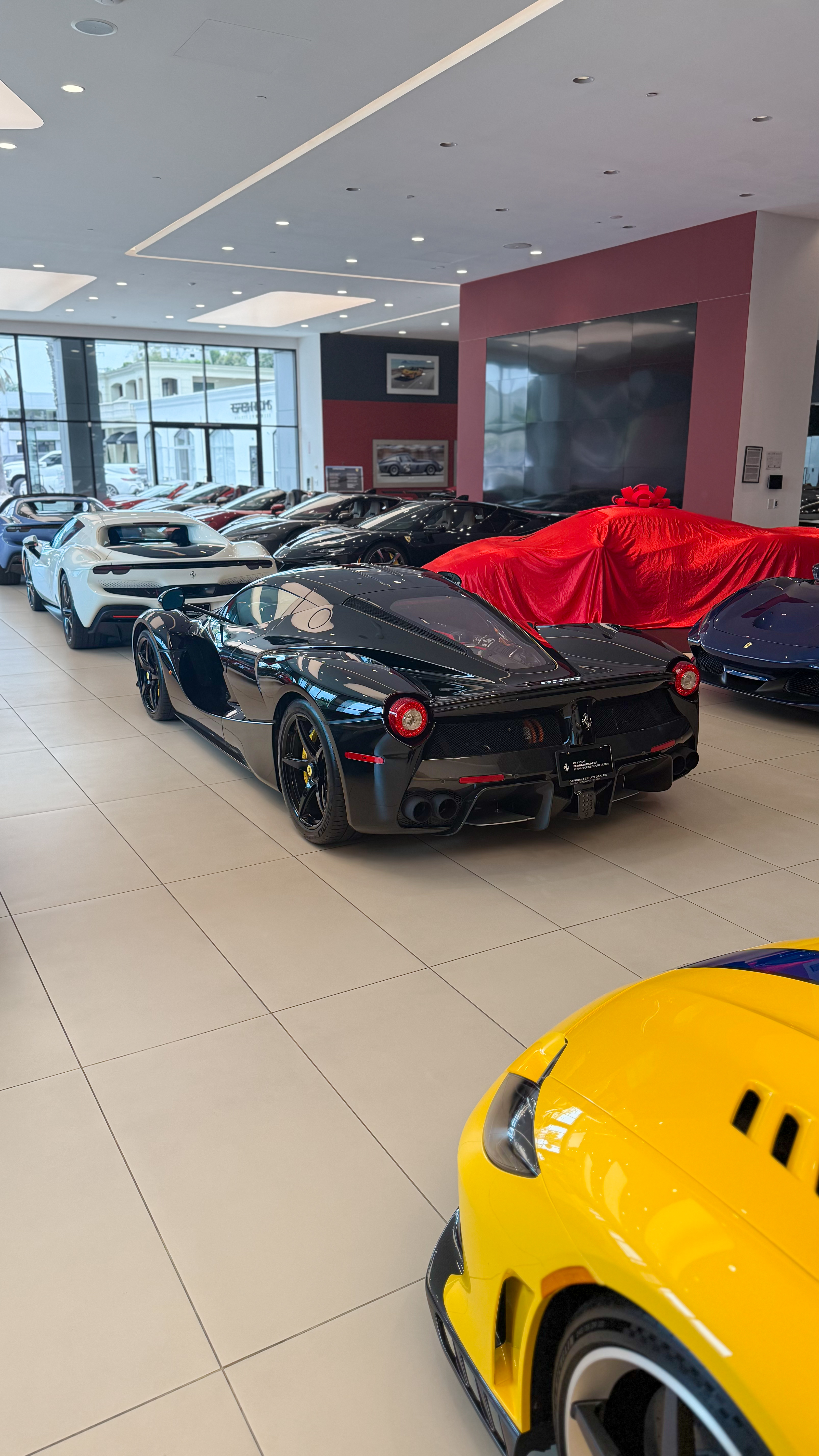 2015 Ferrari La Ferrari — Lineage Image 5
