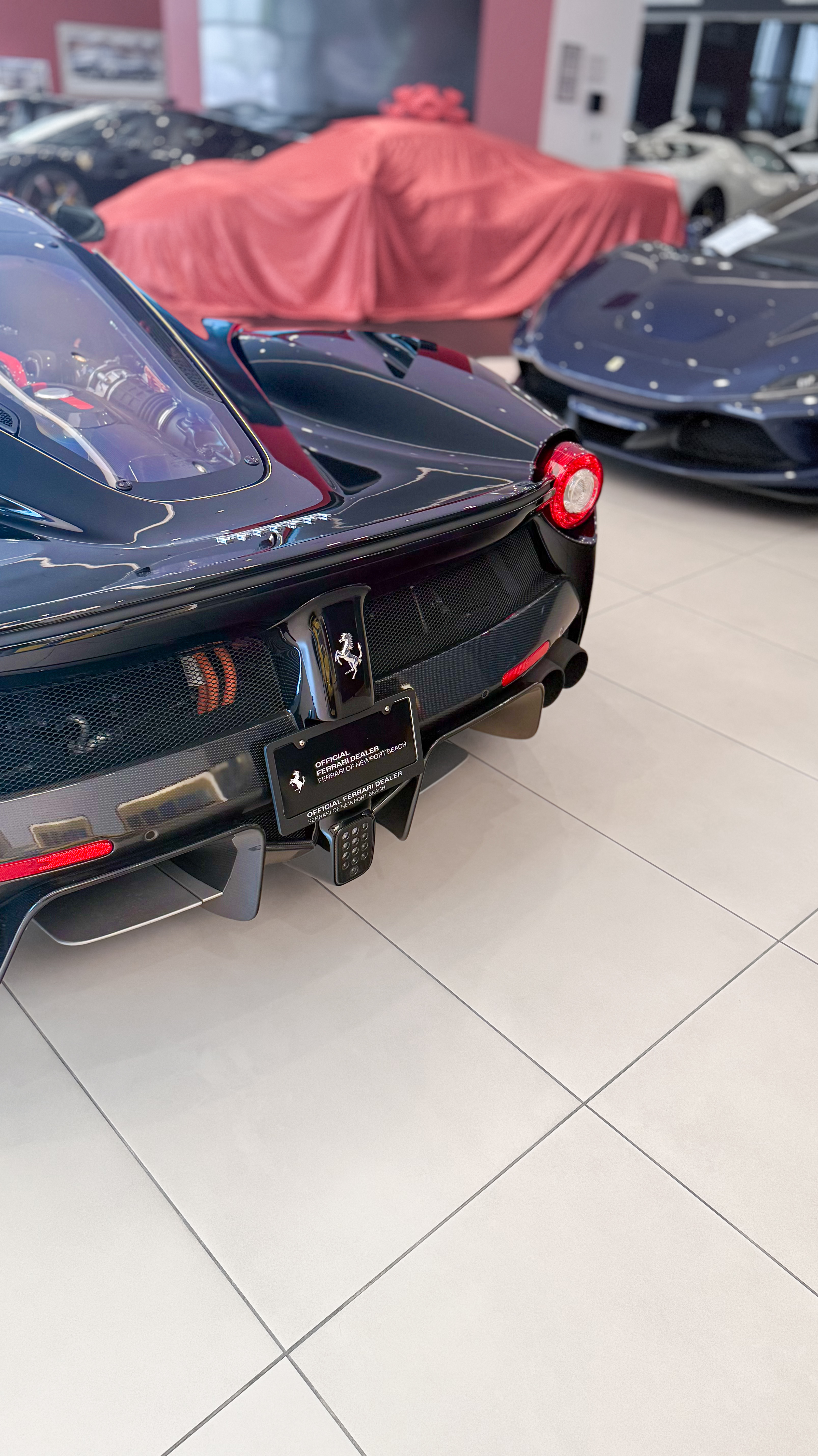 2015 Ferrari La Ferrari — Lineage Image 3