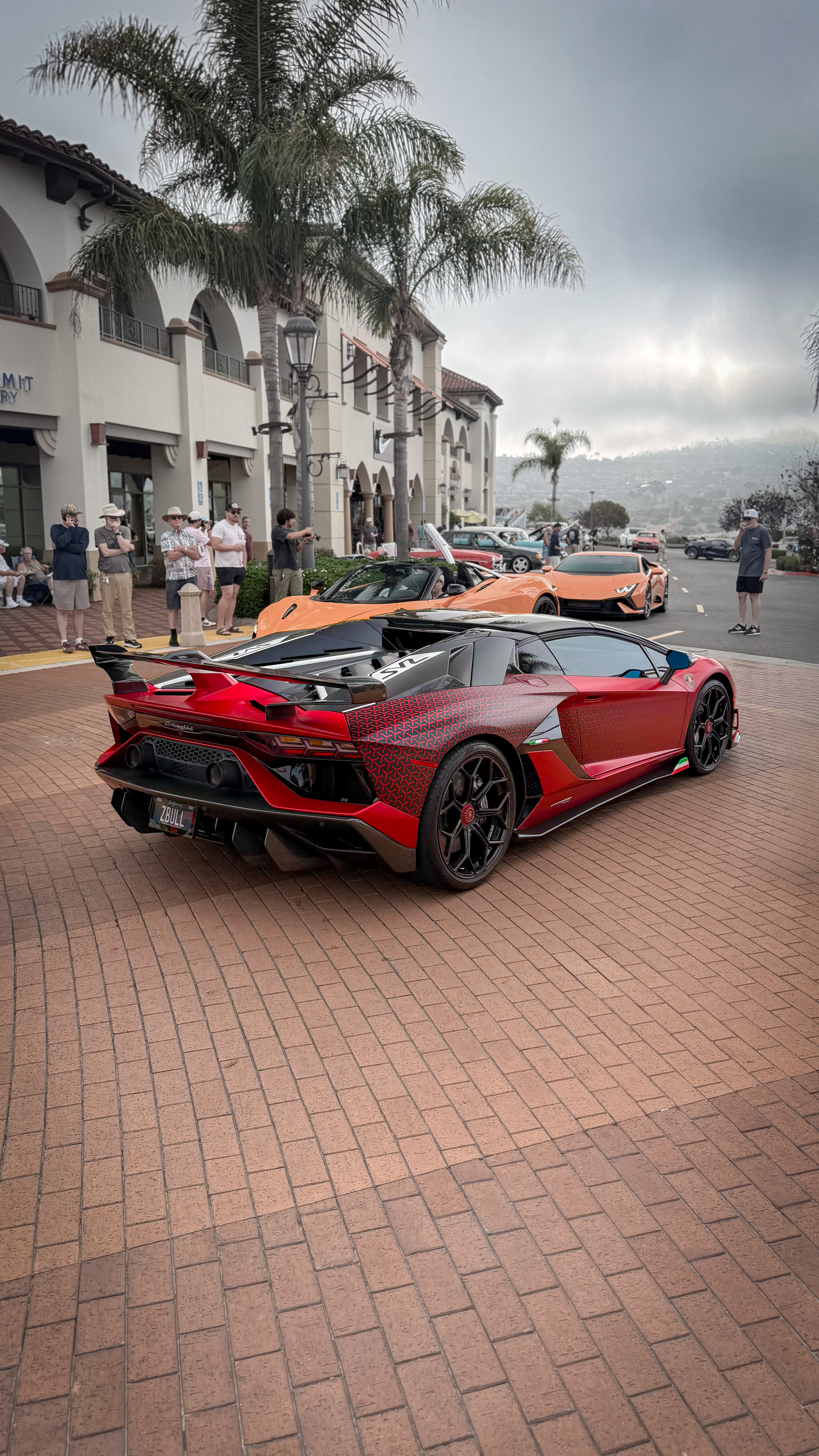 2021 Lamborghini Aventador — Lineage Image 2