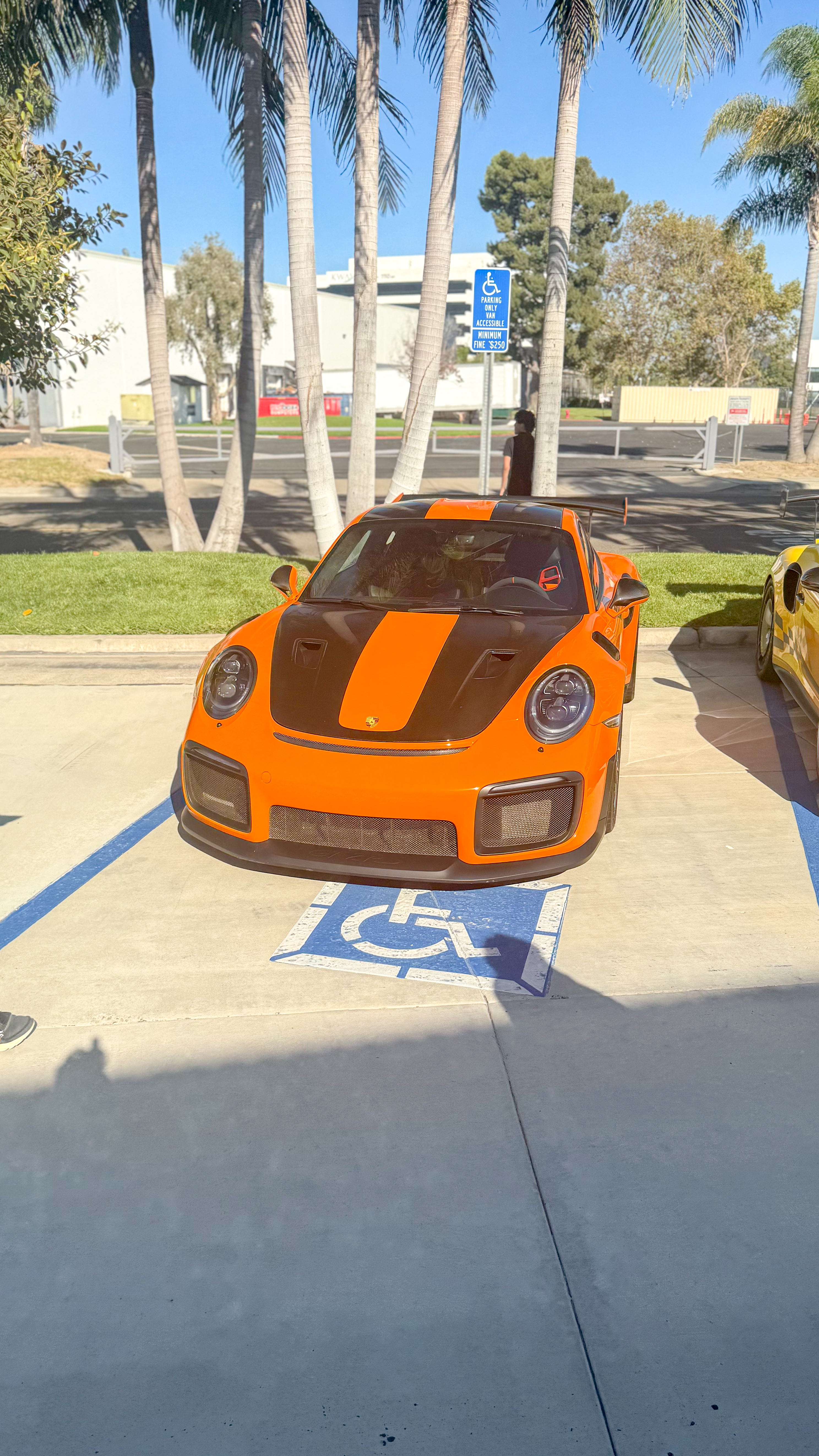 2018 Porsche 911 — Lineage Image 2