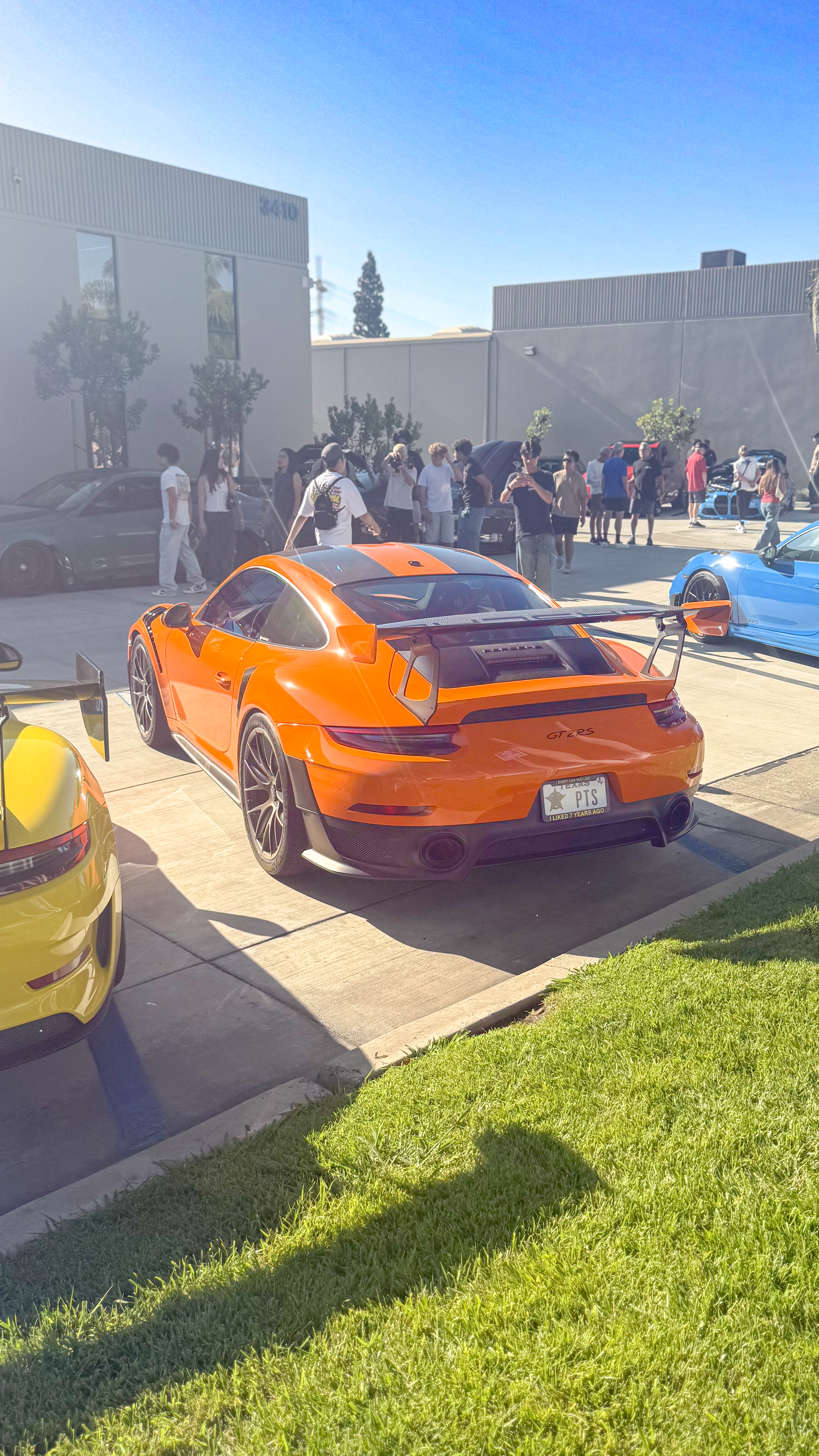 2018 Porsche 911 — Lineage Image 3