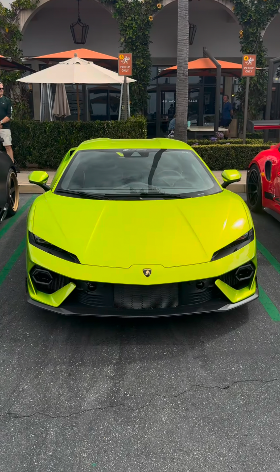 2026 Lamborghini Temerario — Lineage Image 1