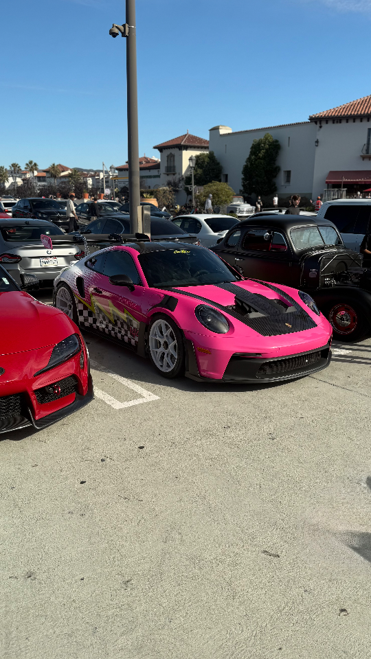 2024 Porsche 911 — Lineage Image 1