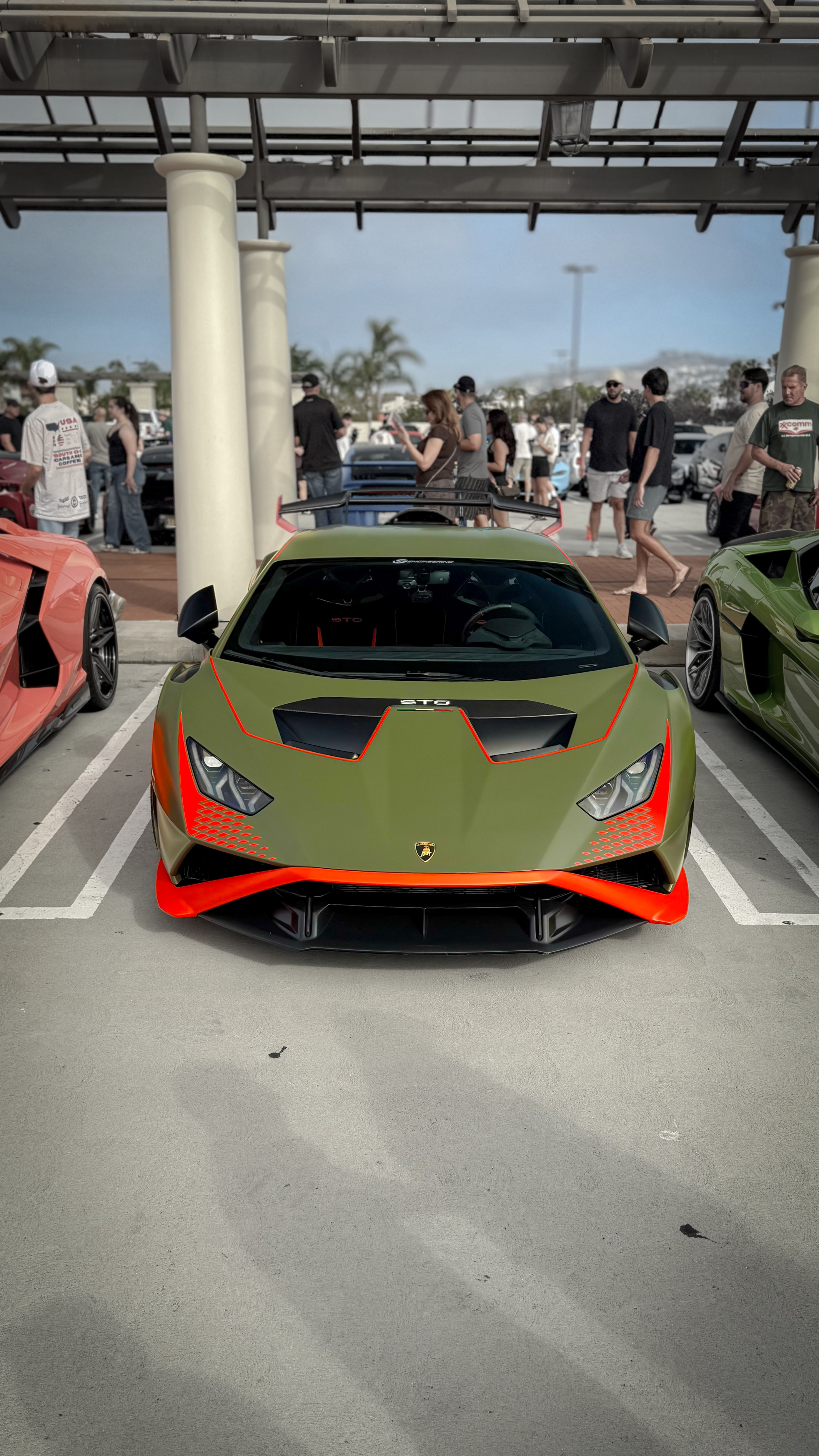 2023 Lamborghini Huracan hero image