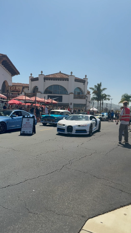 2020 Bugatti Chiron — Lineage Video 1