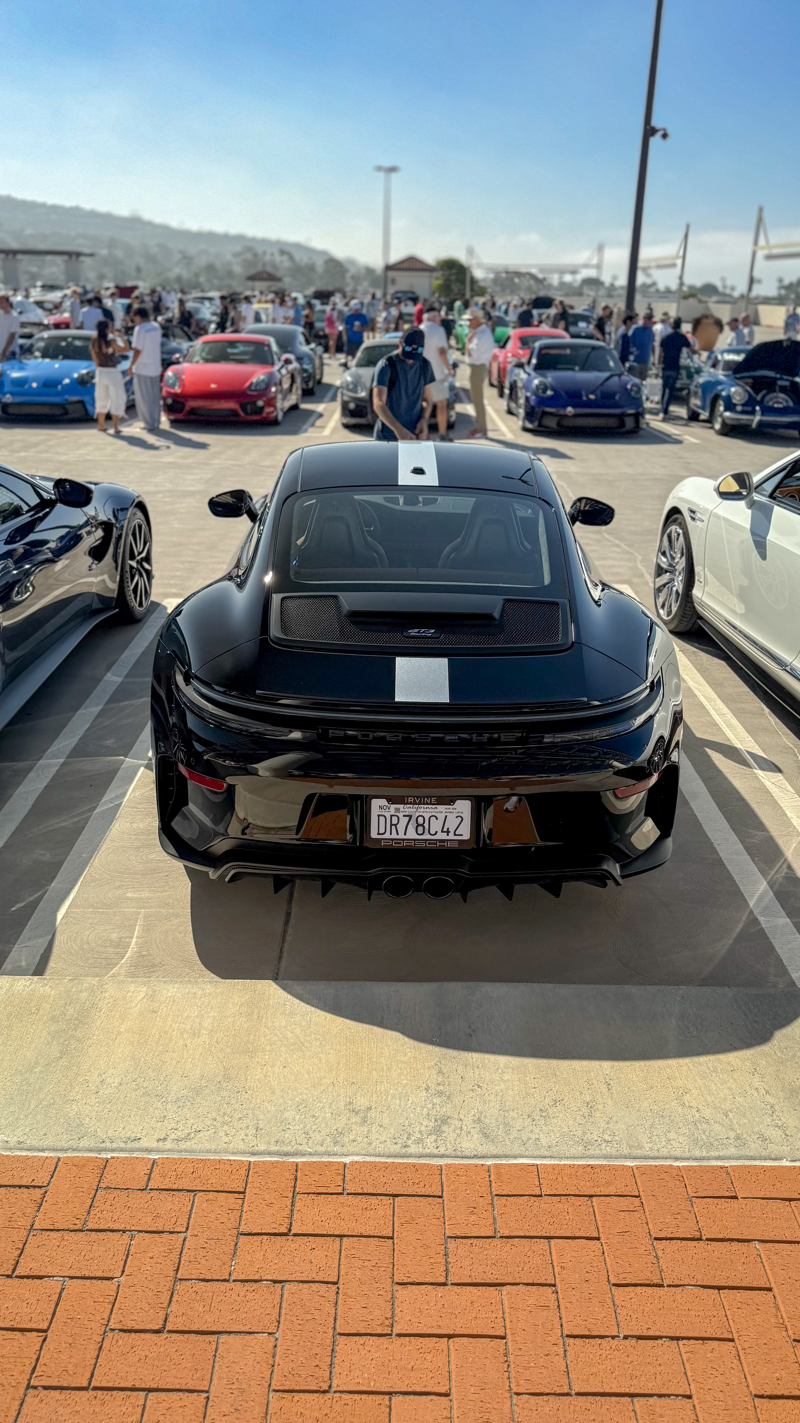 2026 Porsche 911 — Lineage Image 4