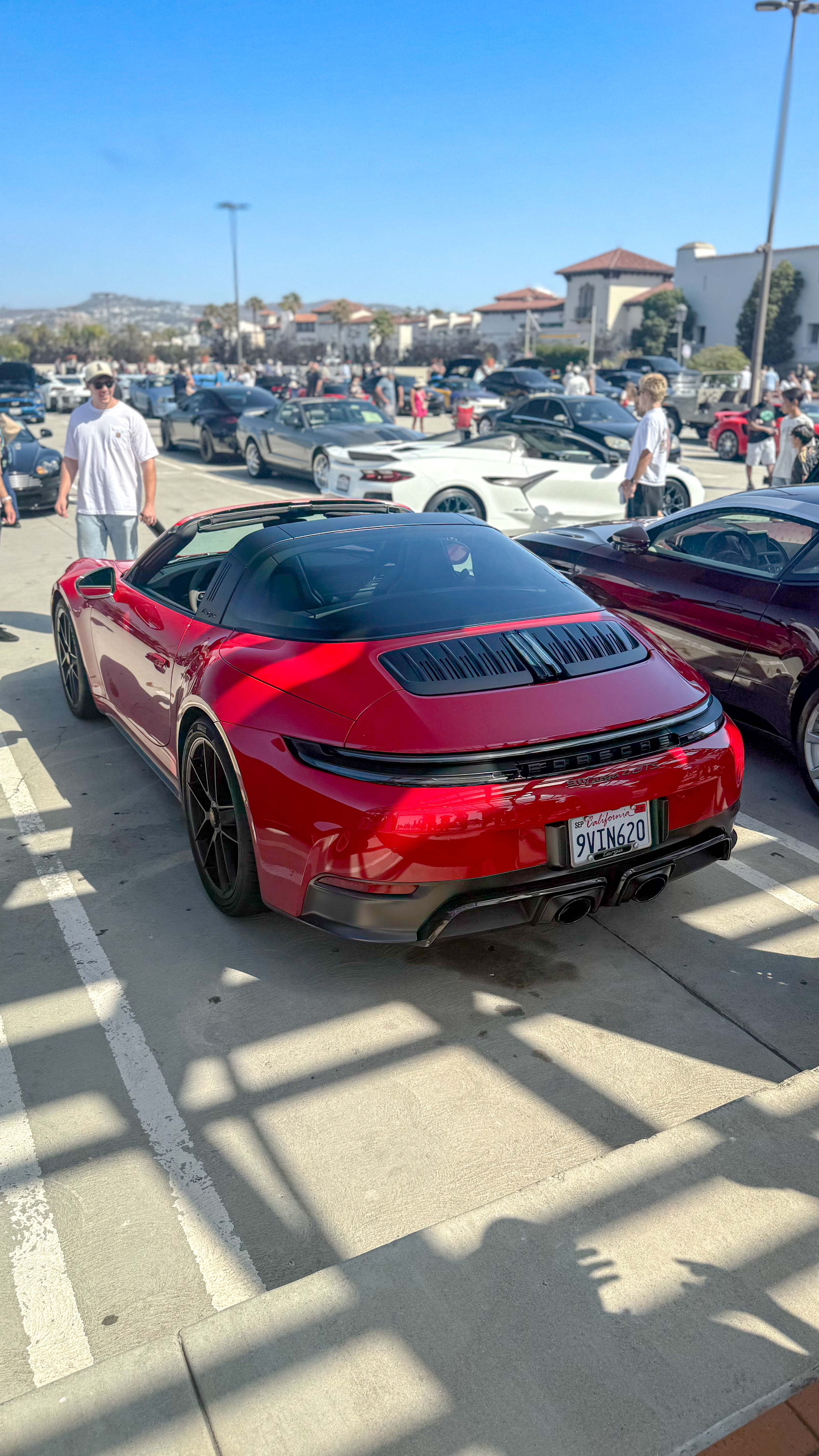 2026 Porsche 911 — Lineage Image 2