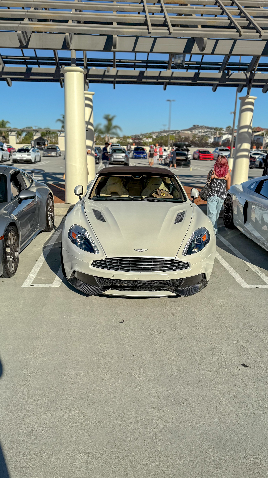 2014 Aston Martin Vanquish — Lineage Image 1