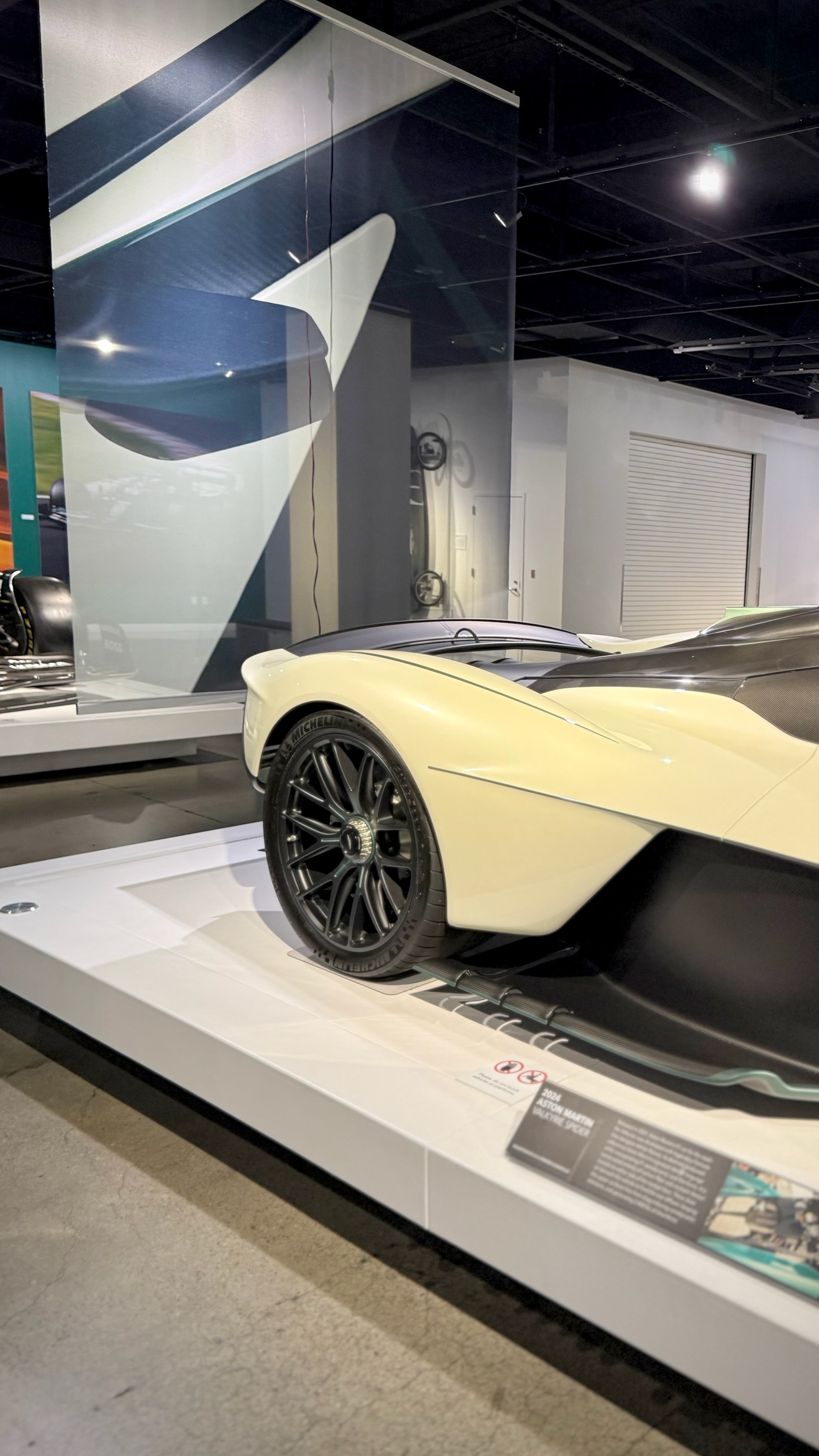 2024 Aston Martin Valkyrie — Lineage Image 4