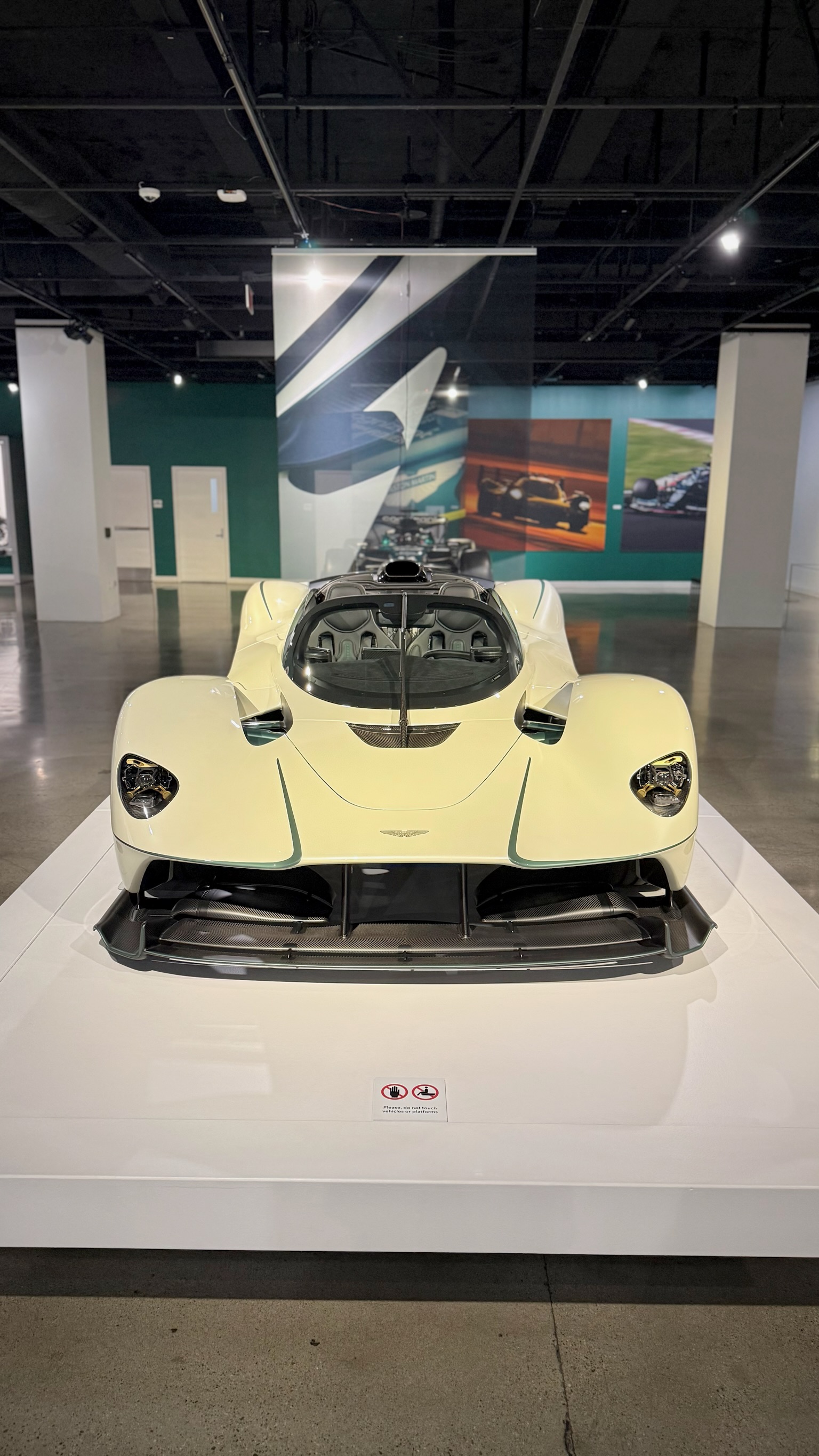 2024 Aston Martin Valkyrie — Lineage Image 2